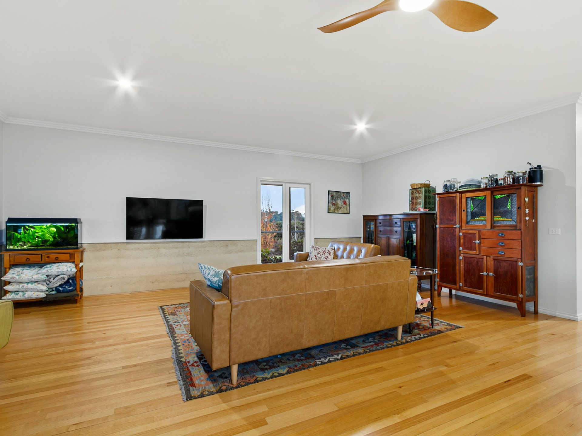 129 Orrs Road, WY YUNG