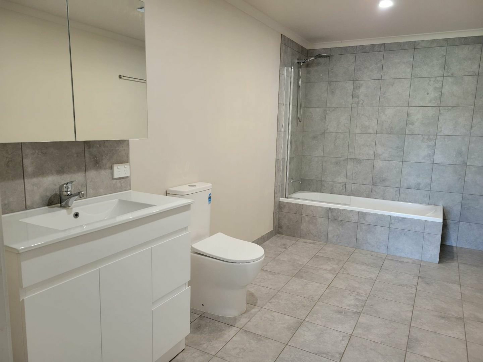 123 Crooke Street — photo 27 of 30