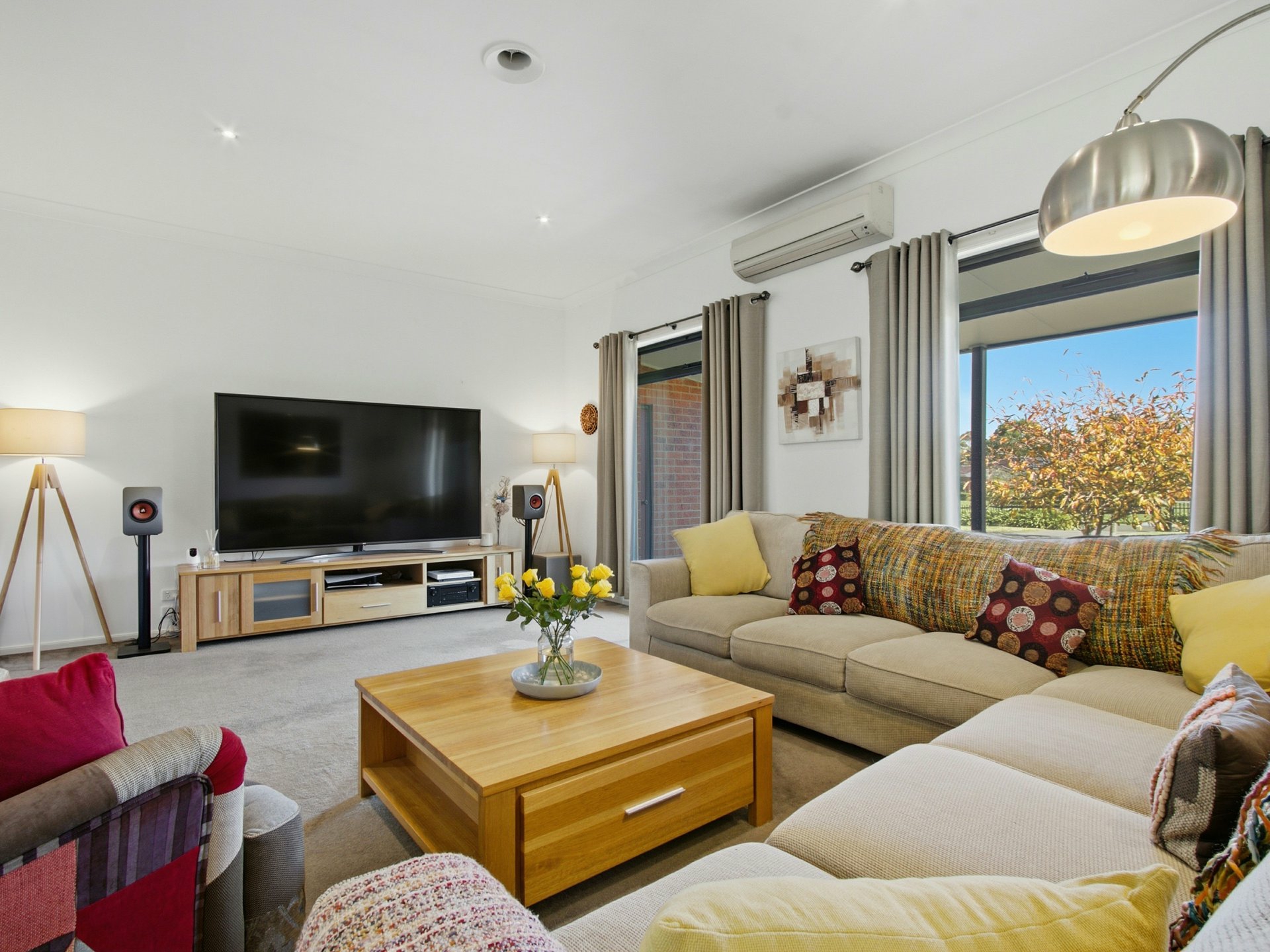 29 Timbarra Drive — photo 2 of 30