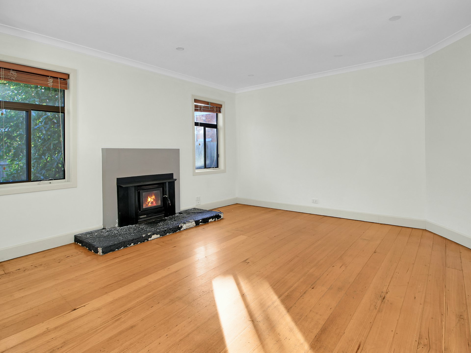143 Main Road — photo 2 of 12