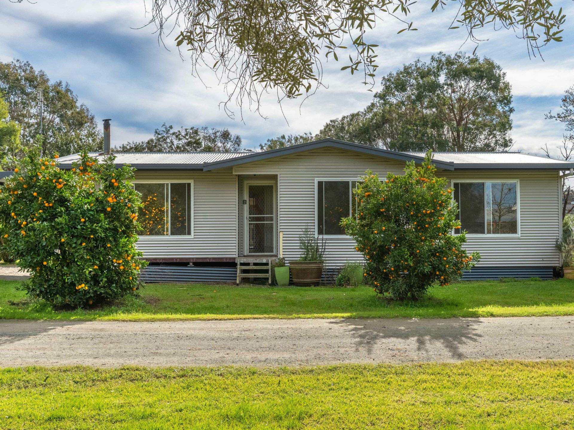 23 Murphys Lane — photo 4 of 27