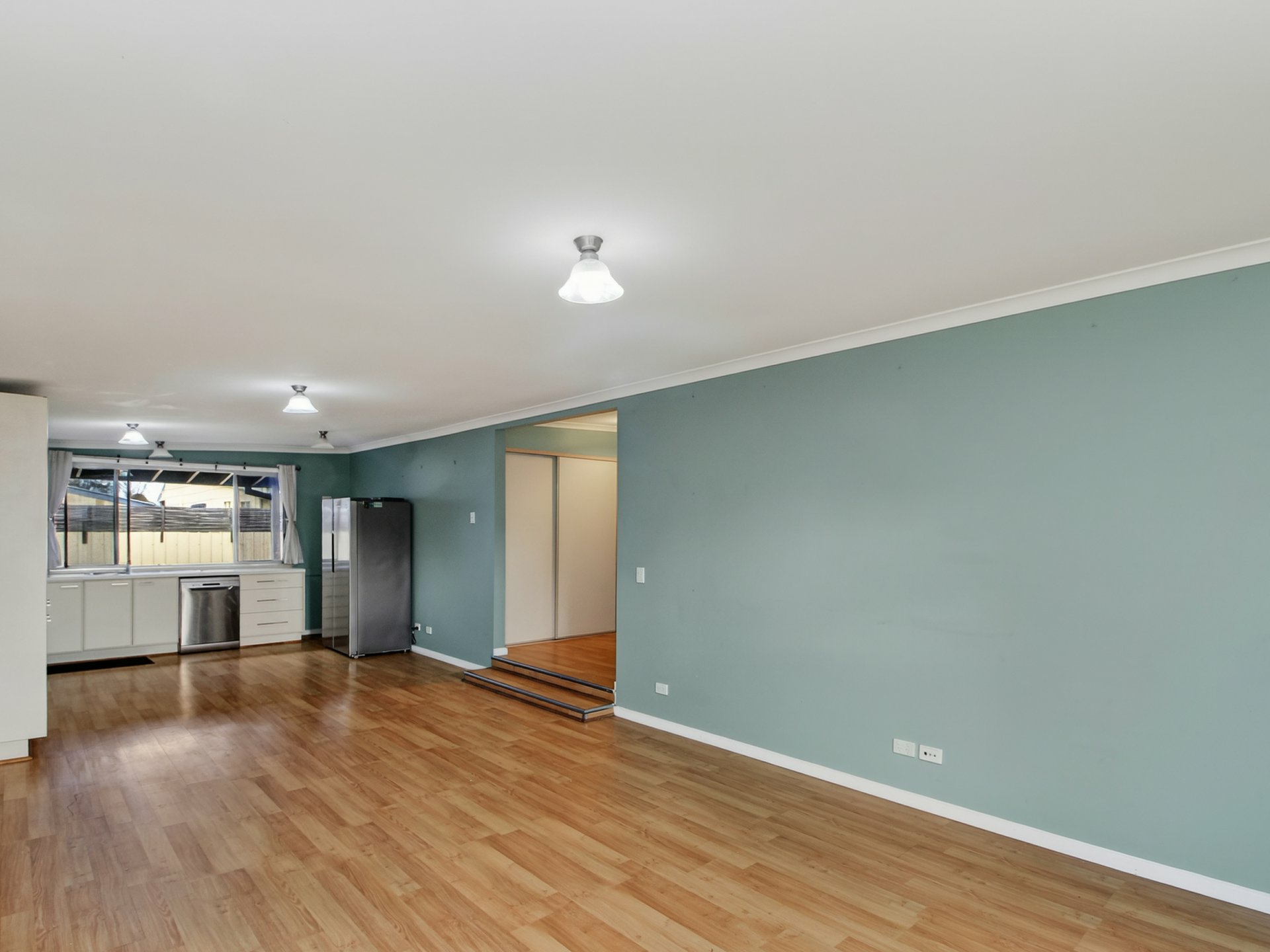 23 Cooma Street — photo 4 of 21