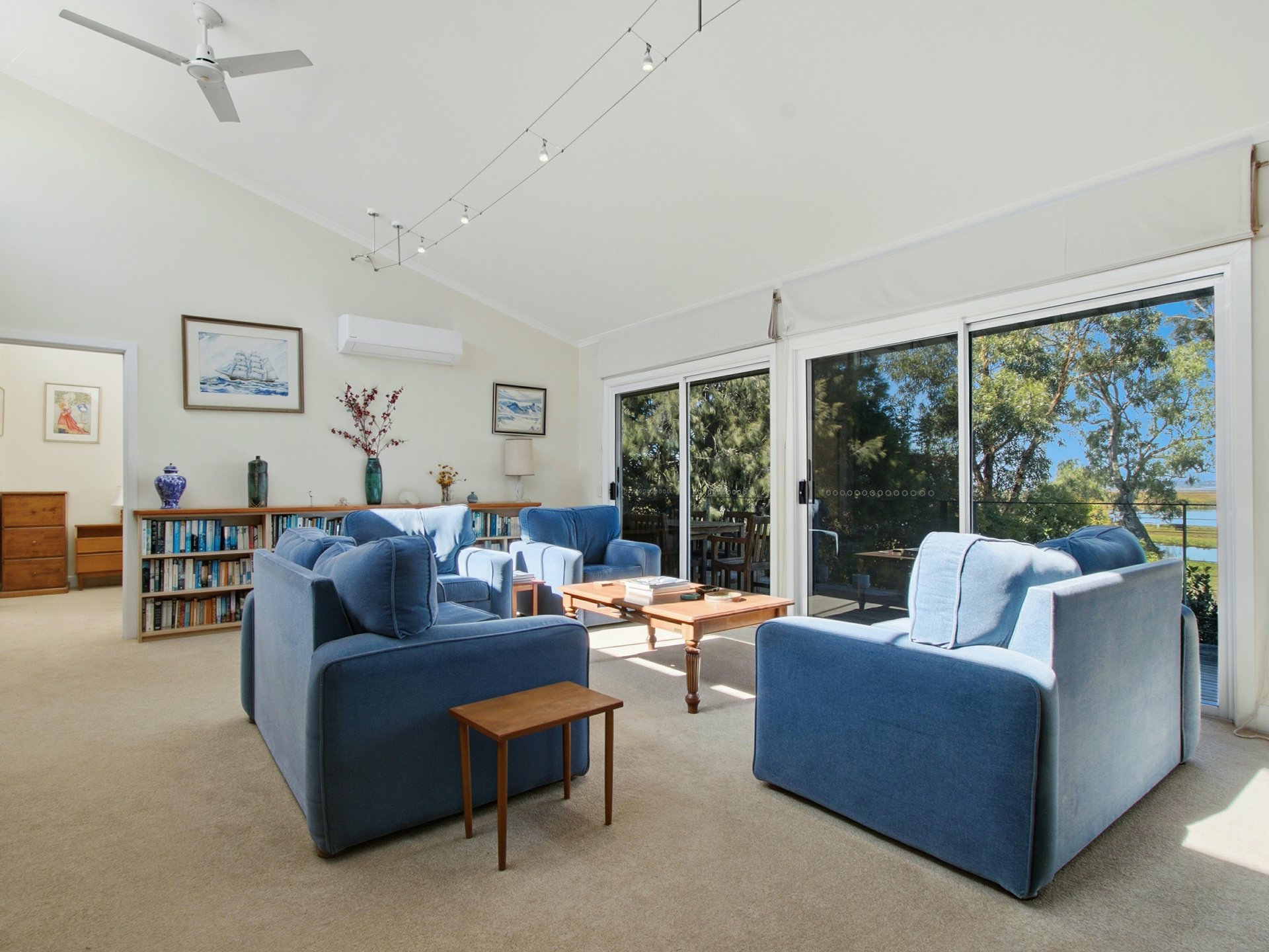 60 Crooke Street — photo 4 of 21