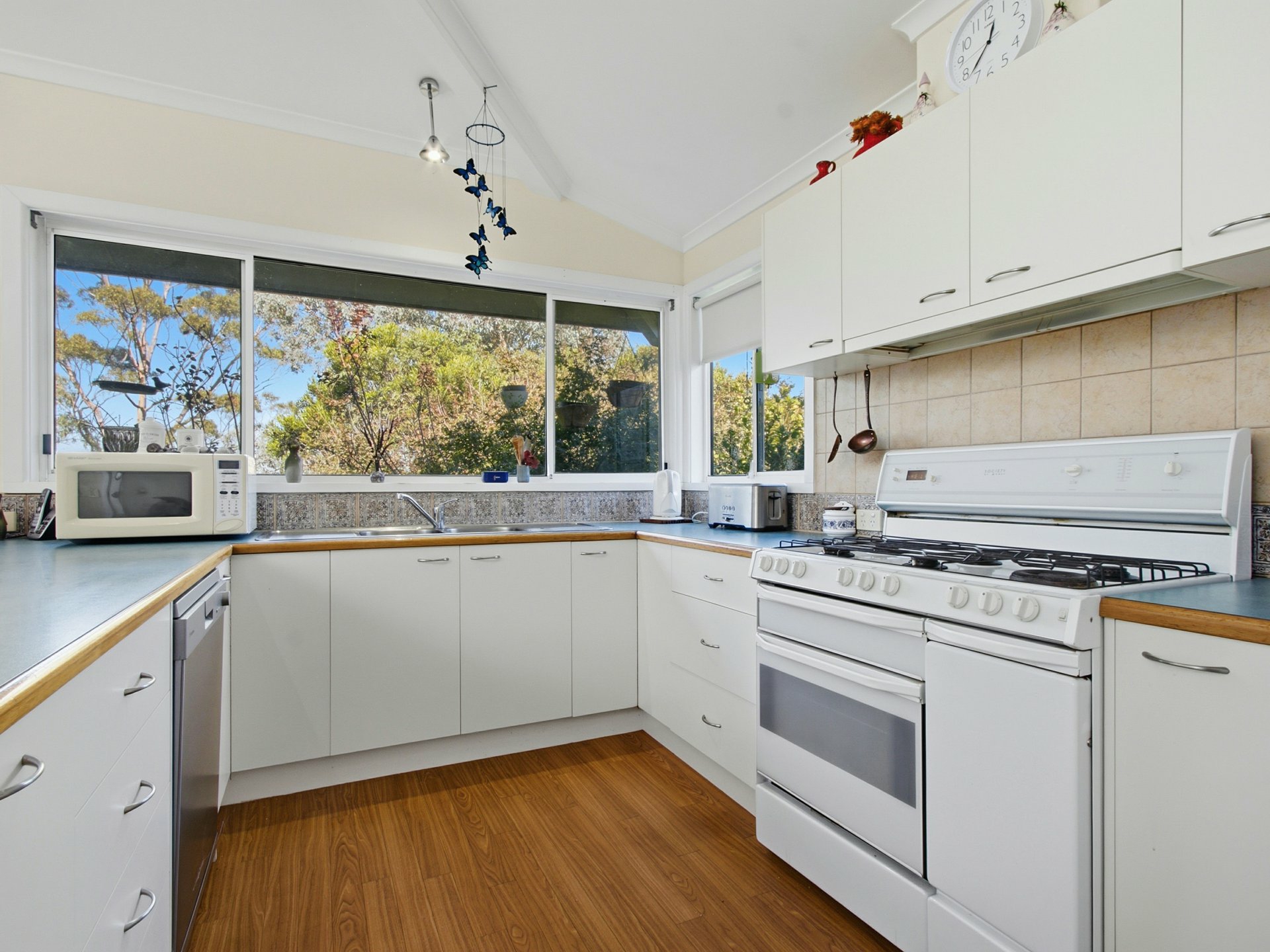 60 Crooke Street — photo 9 of 21