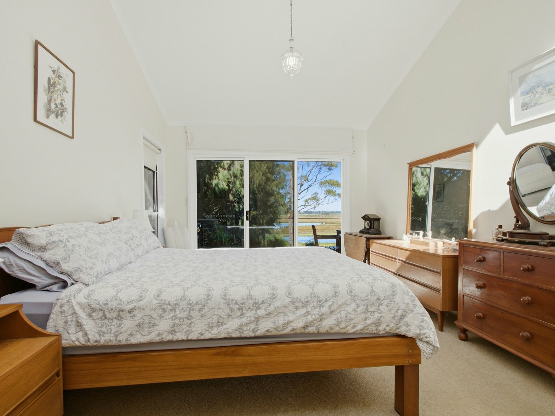 60 Crooke Street — photo 14 of 21