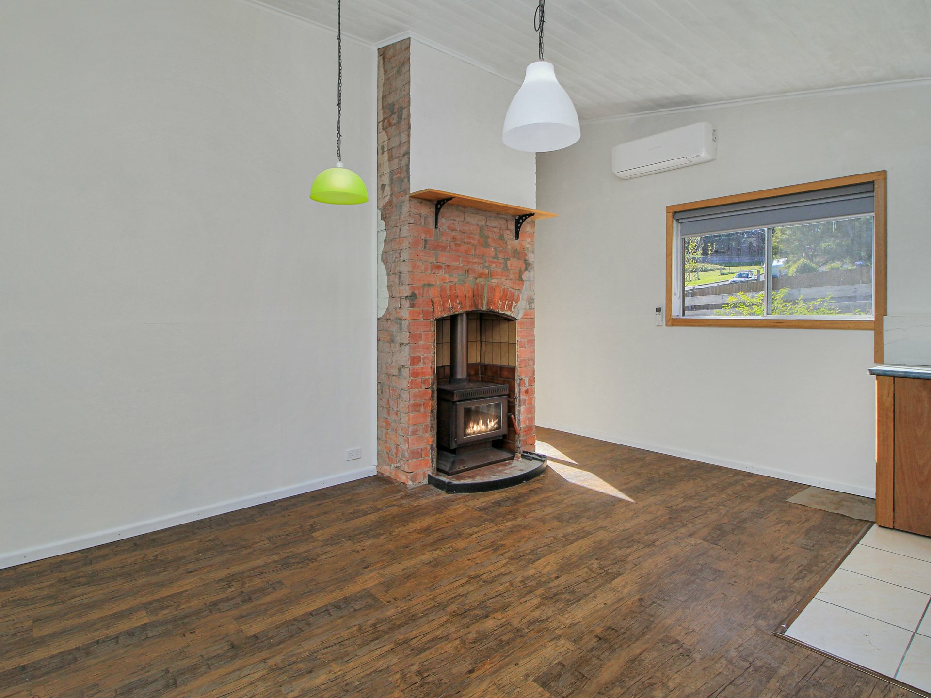 8 King Street — photo 2 of 12