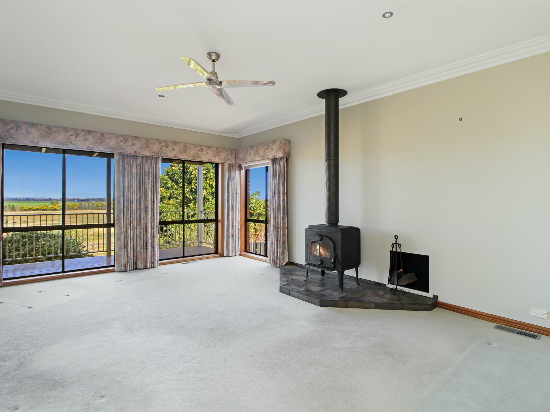 30 Crooke Street — photo 3 of 11