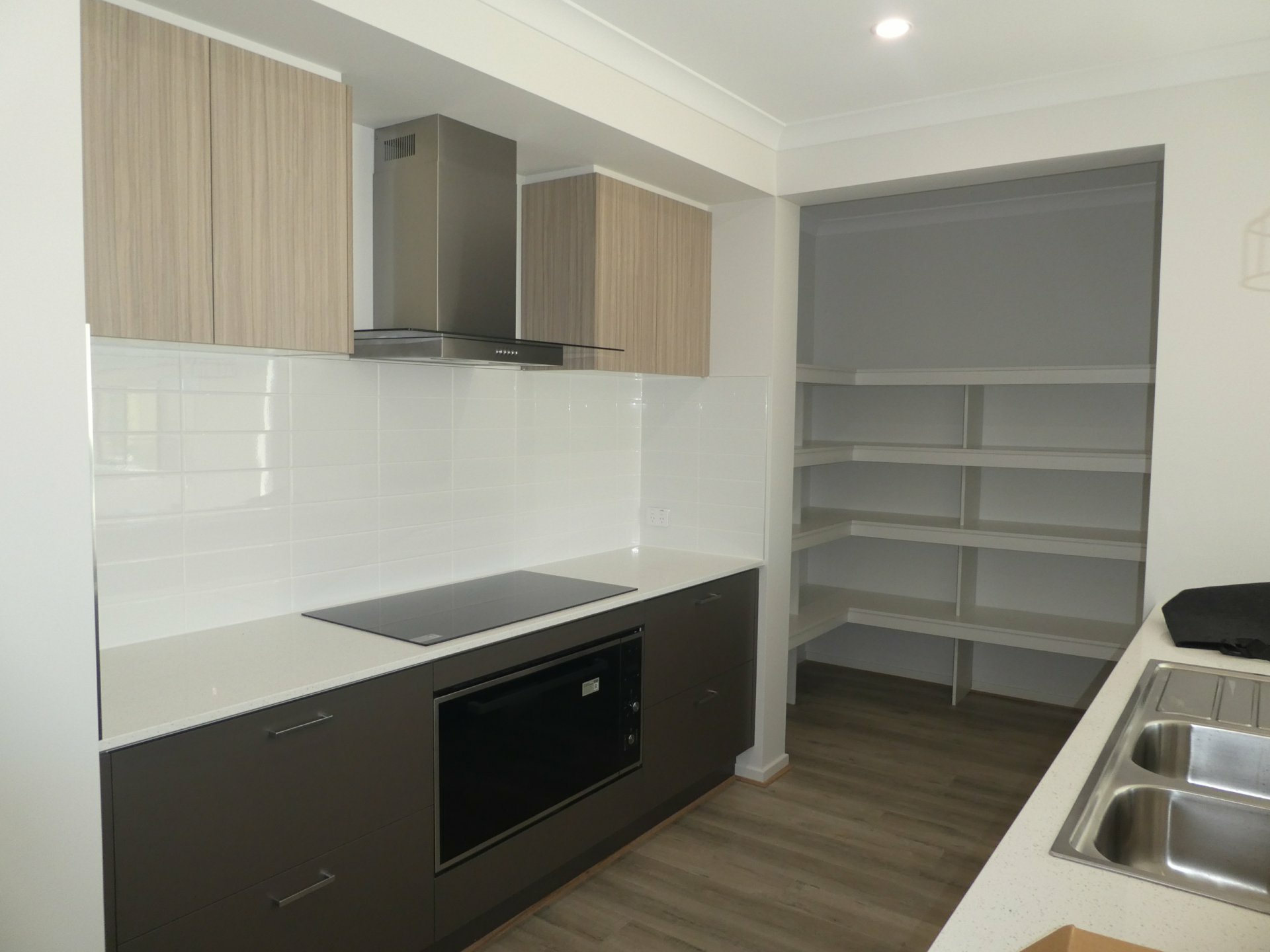 12 Rose Court — photo 3 of 6