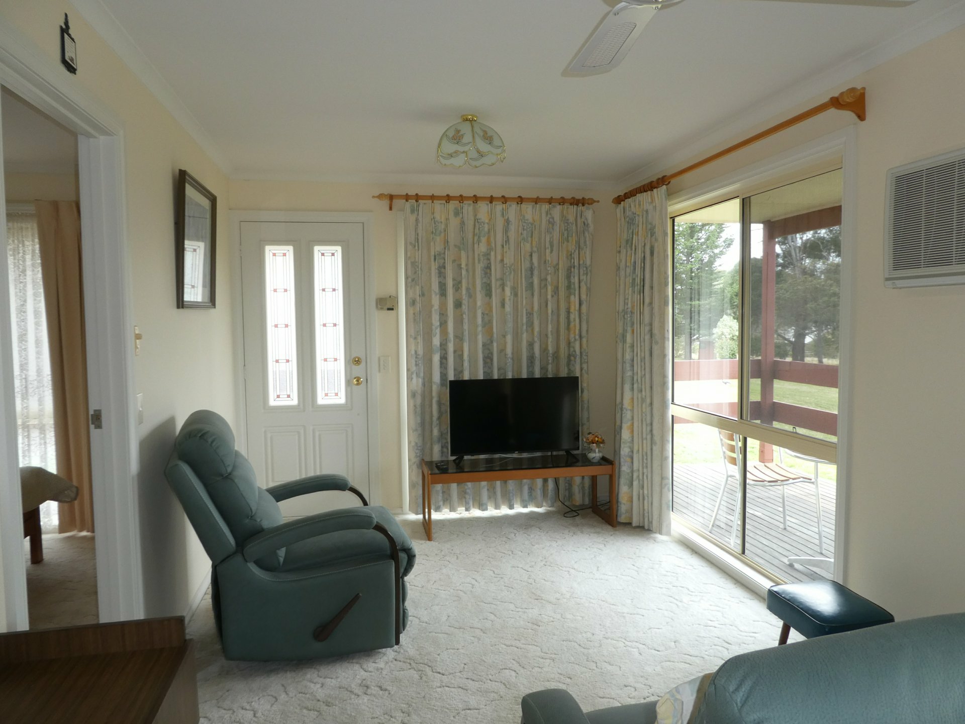450a Stephensons Road — photo 5 of 7