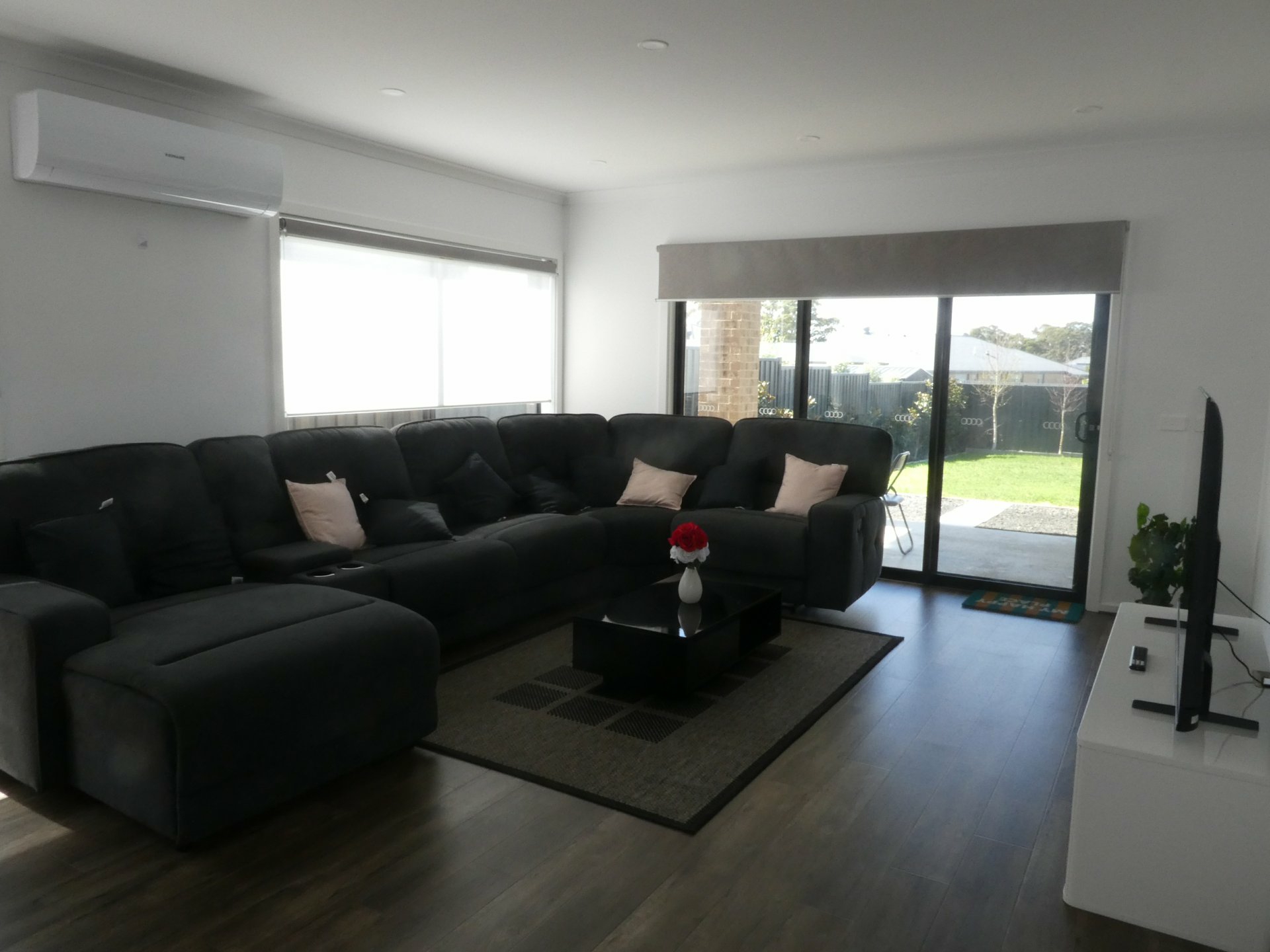 14a Ilfracombe Way — photo 4 of 10