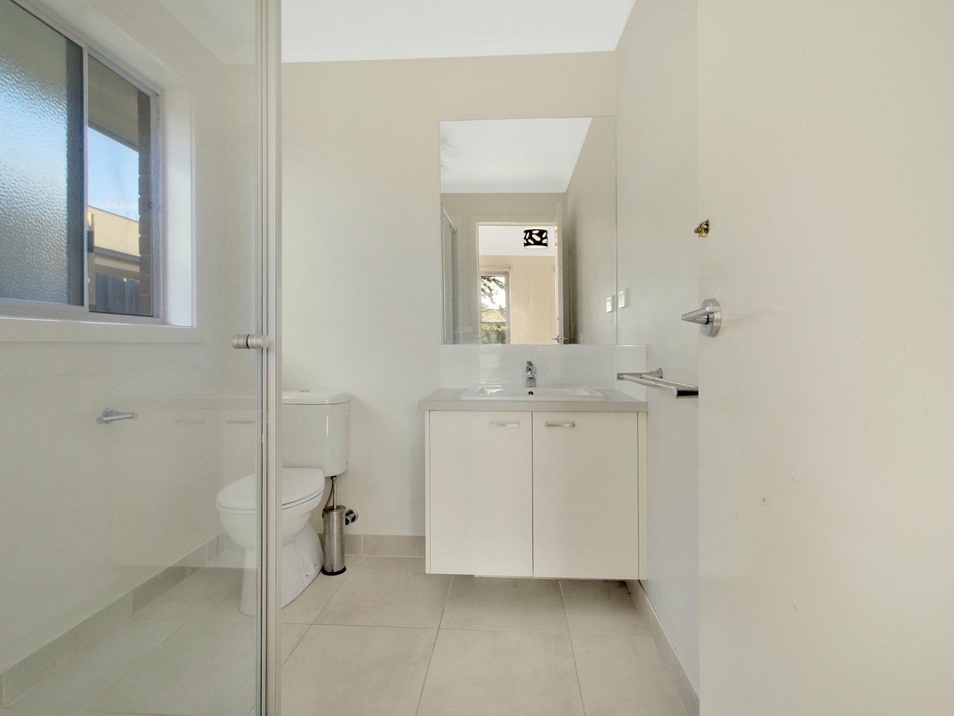 36 Lucknow Street — photo 2 of 5