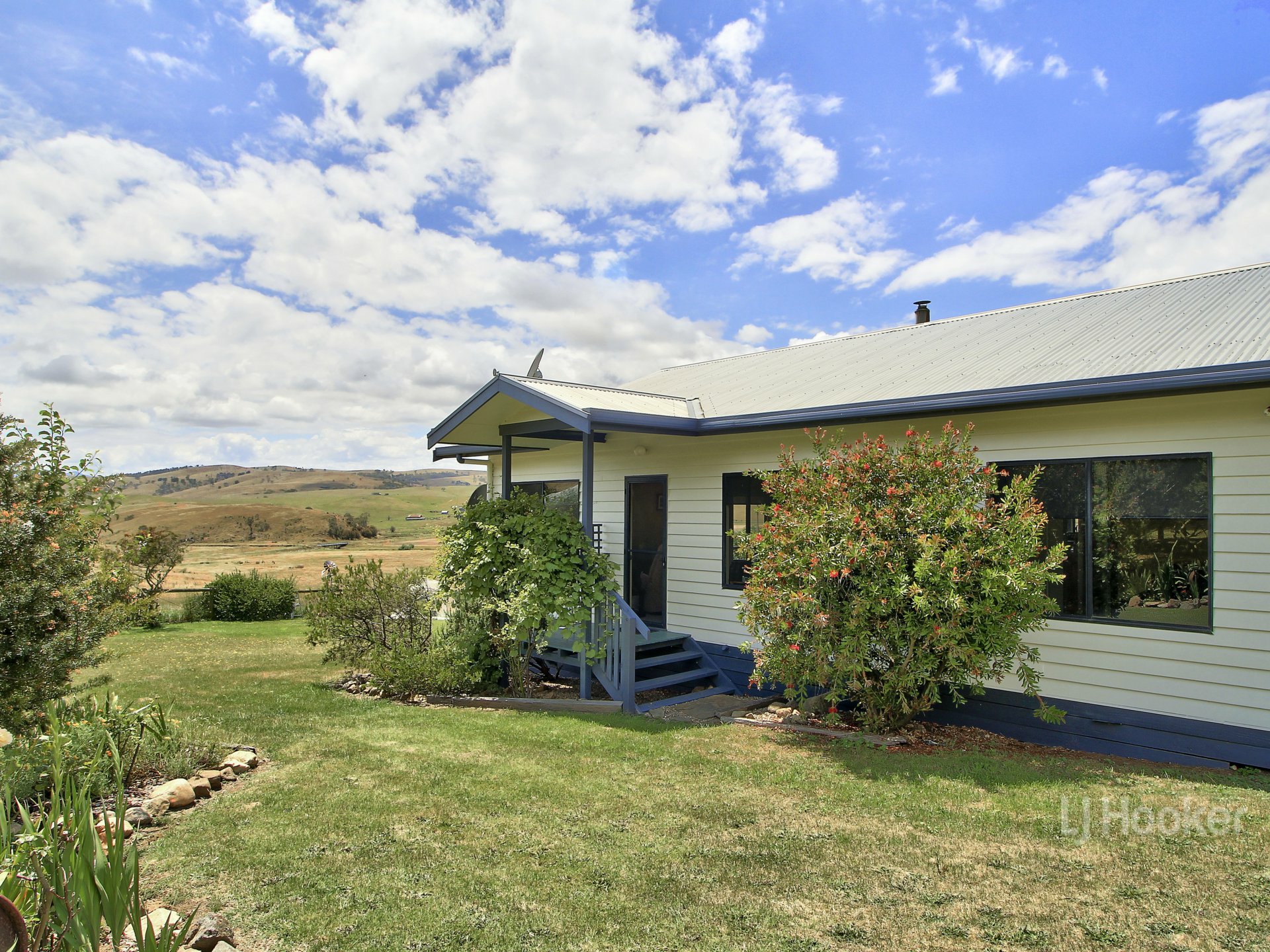 312 Omeo Valley Road — photo 18 of 24