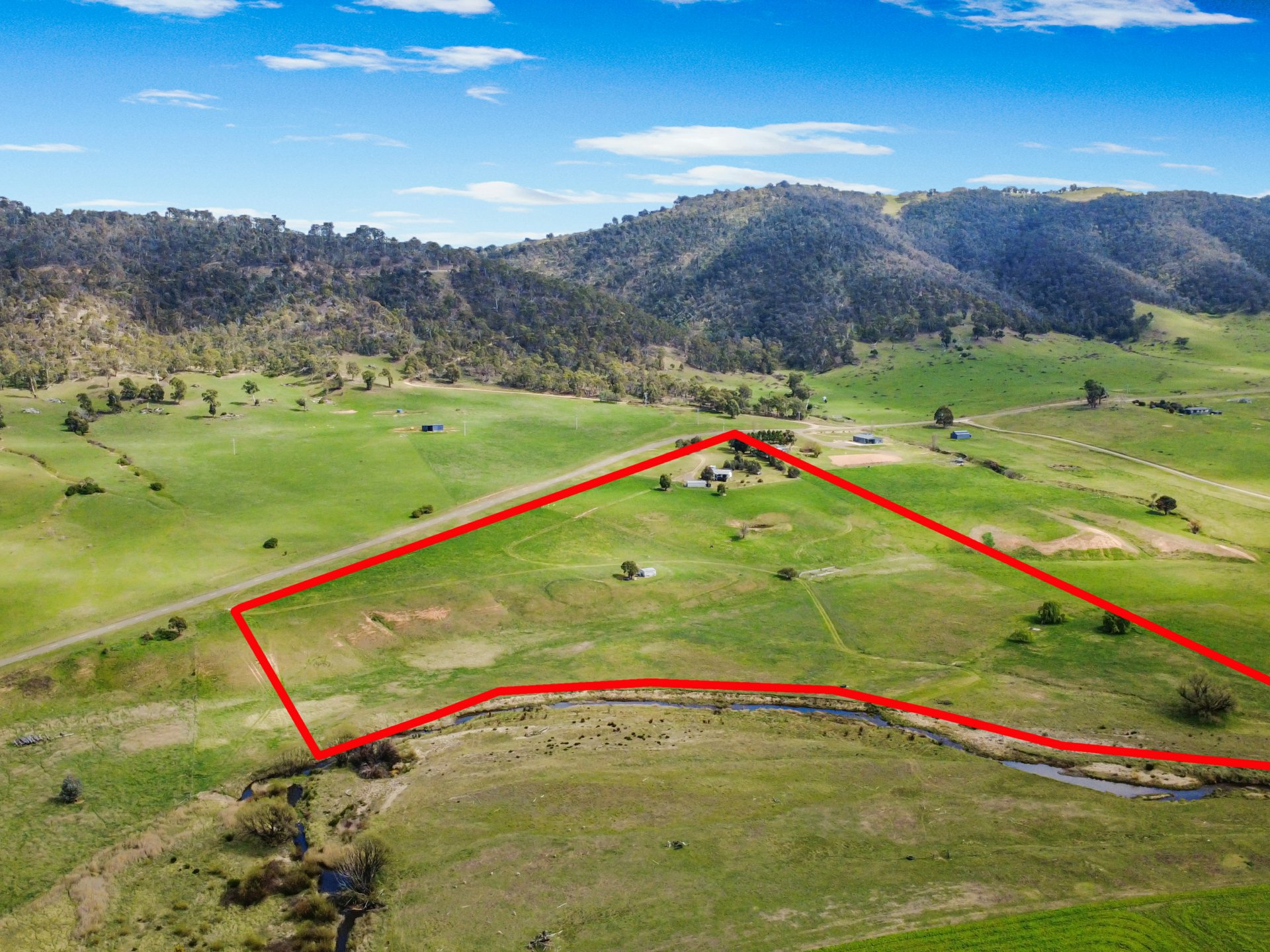 312 Omeo Valley Road — photo 21 of 24