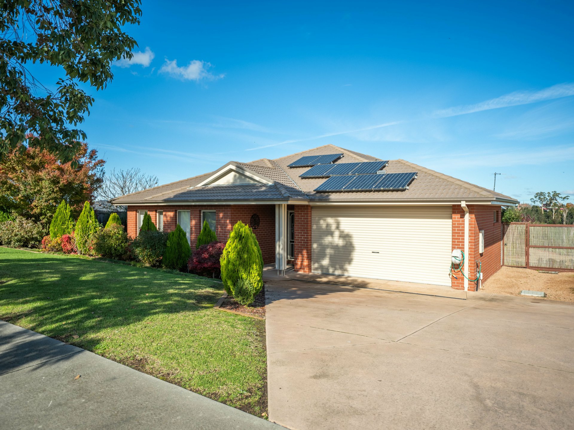 8 The Backwater — photo from LJ Hooker Bairnsdale