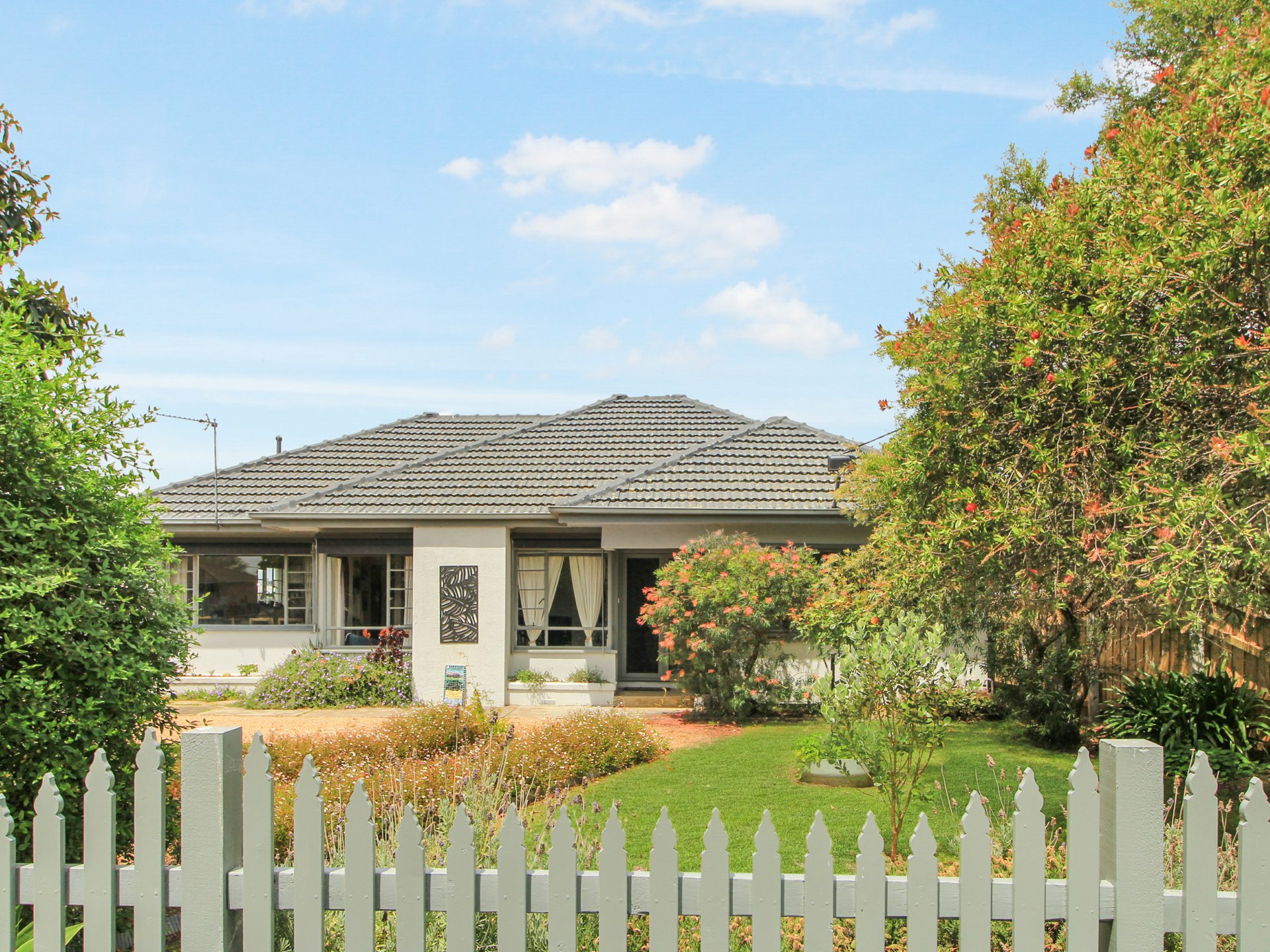 41 Macrae Street — photo from LJ Hooker Bairnsdale