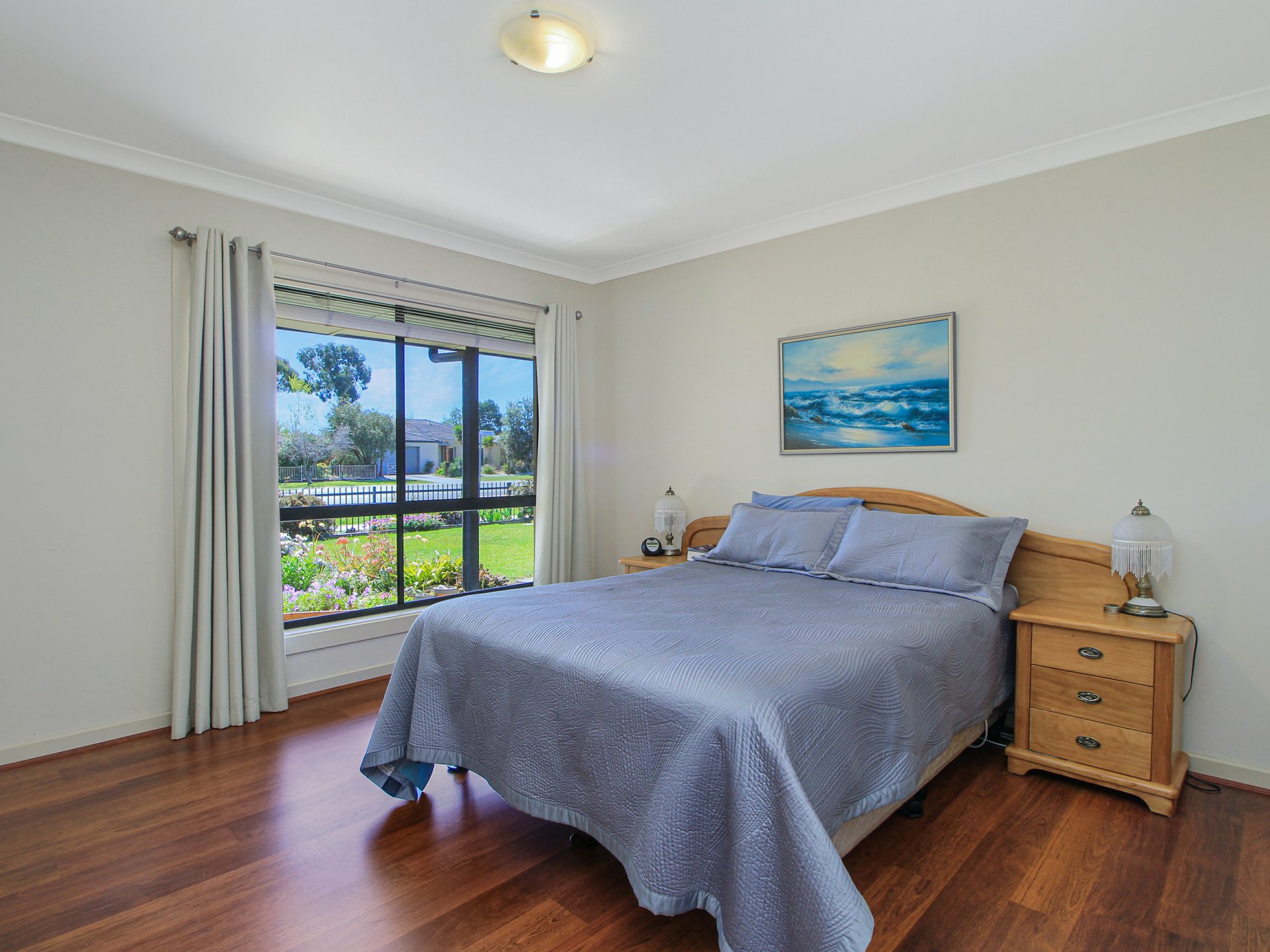 2 Deakin Avenue — photo 9 of 26