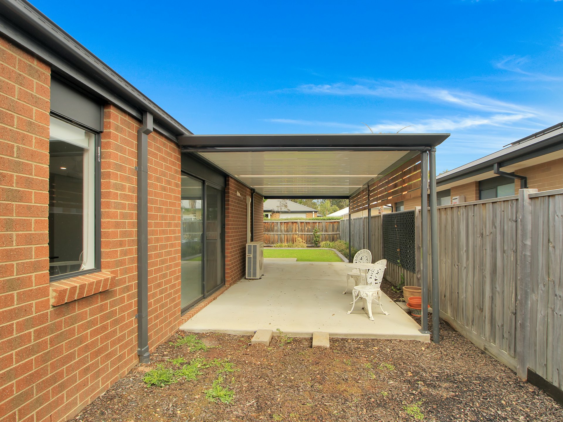 19 Whipbird Street — photo 13 of 17