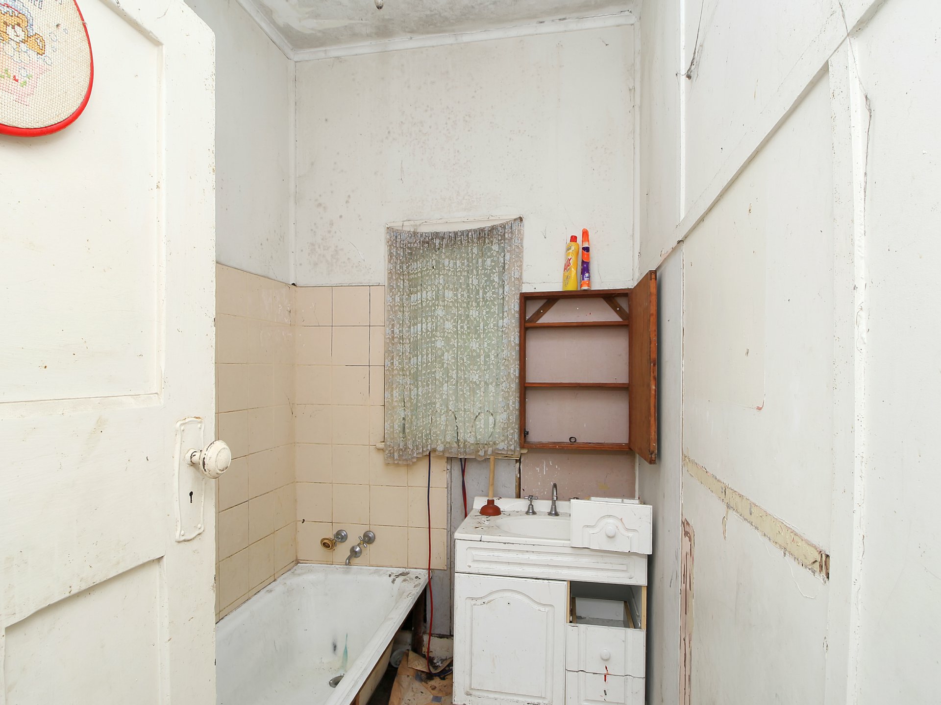 61 Great Alpine Road — photo 13 of 15
