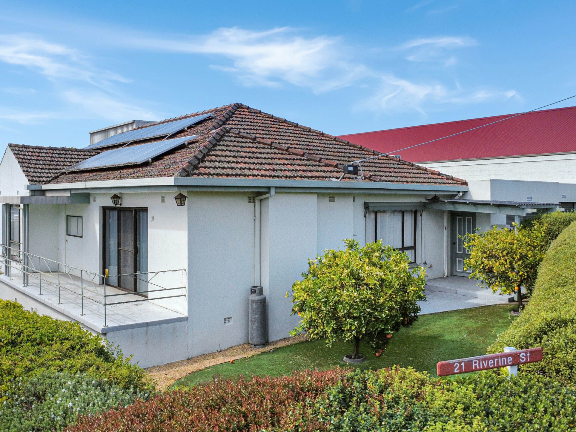 21 Riverine Street — photo from LJ Hooker Bairnsdale
