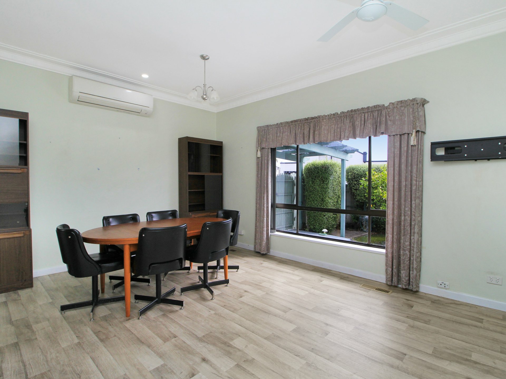 21 Riverine Street — photo 3 of 16