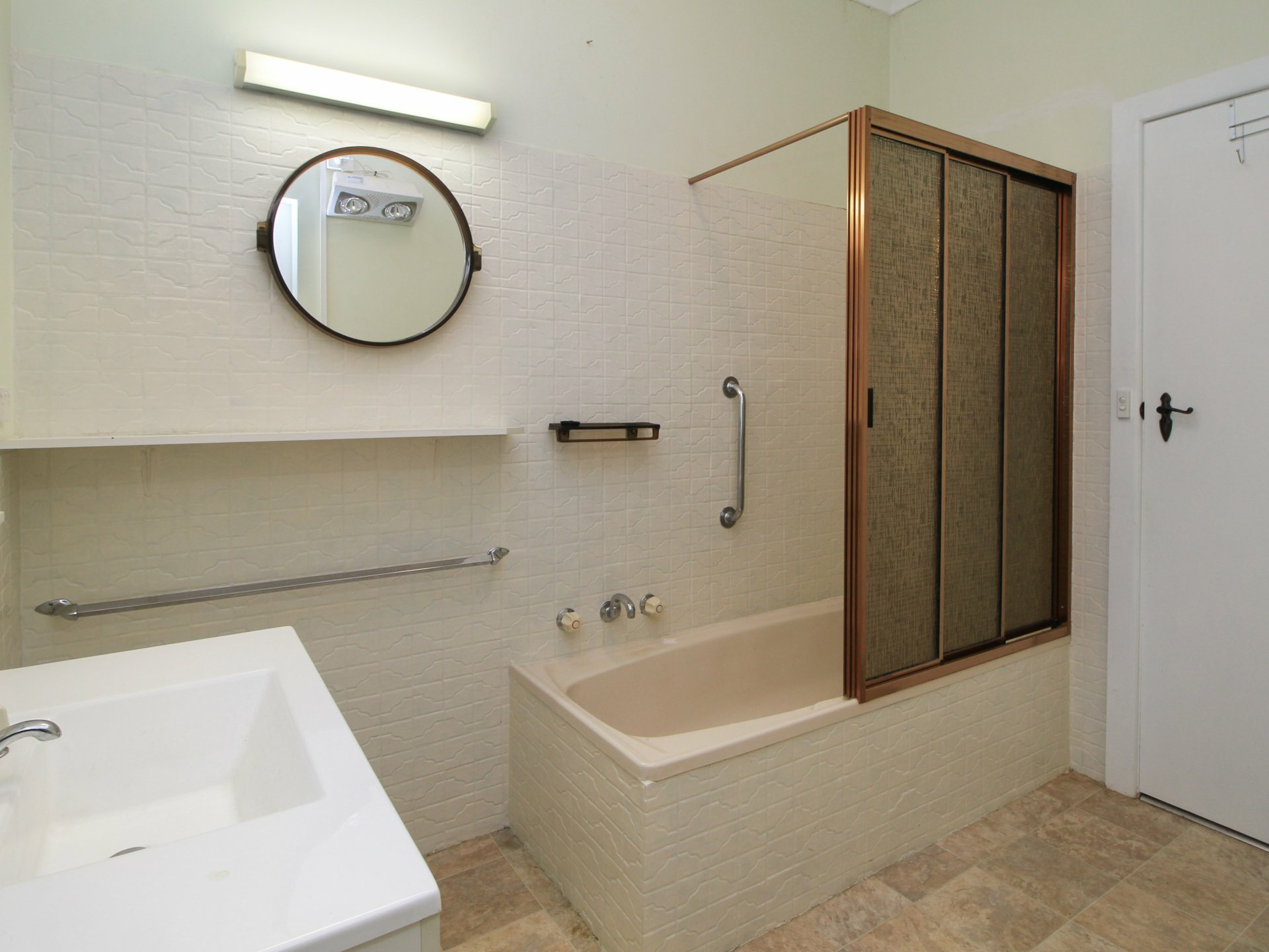 21 Riverine Street — photo 9 of 16