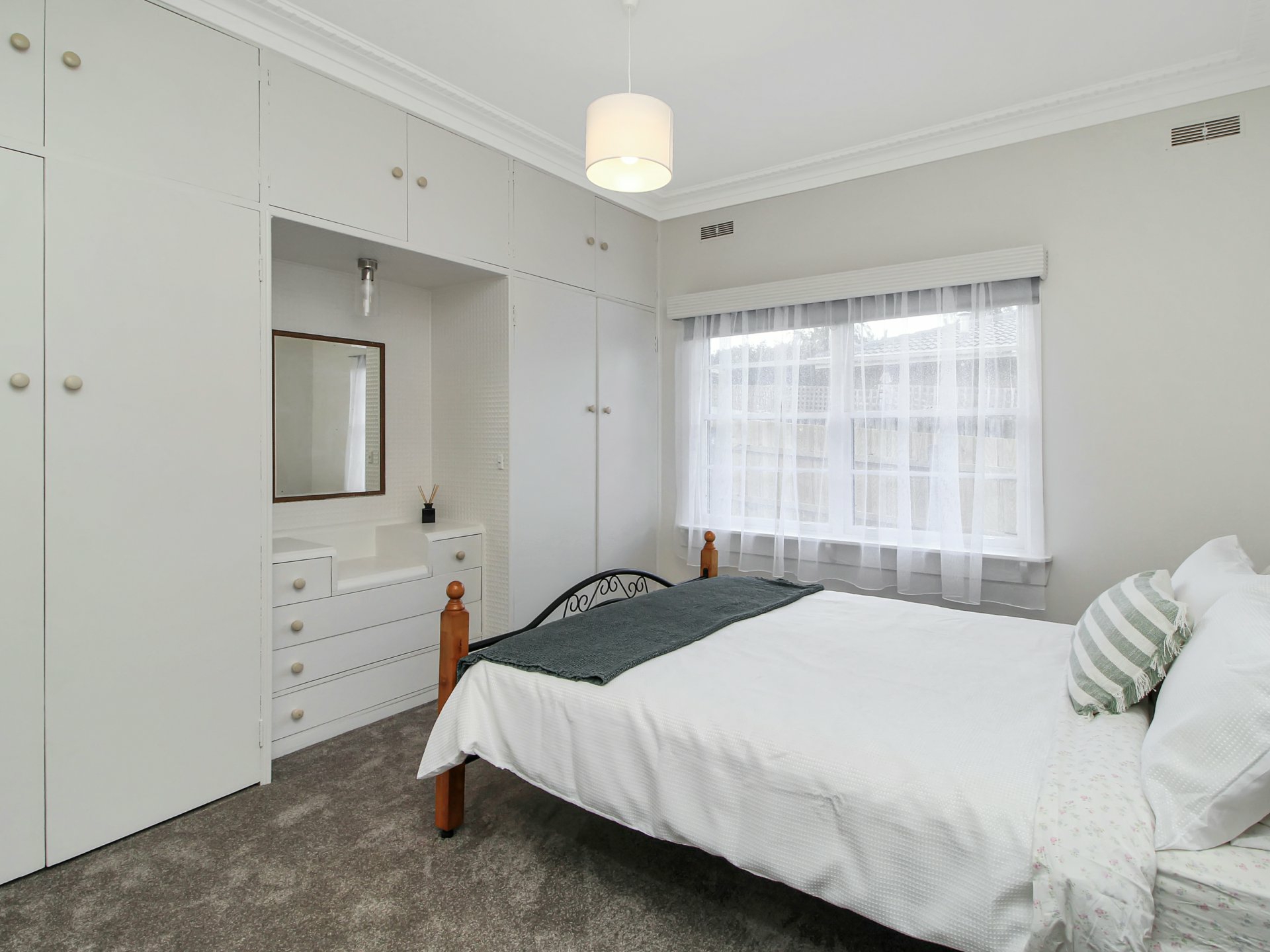 36 Goold Street — photo 7 of 16