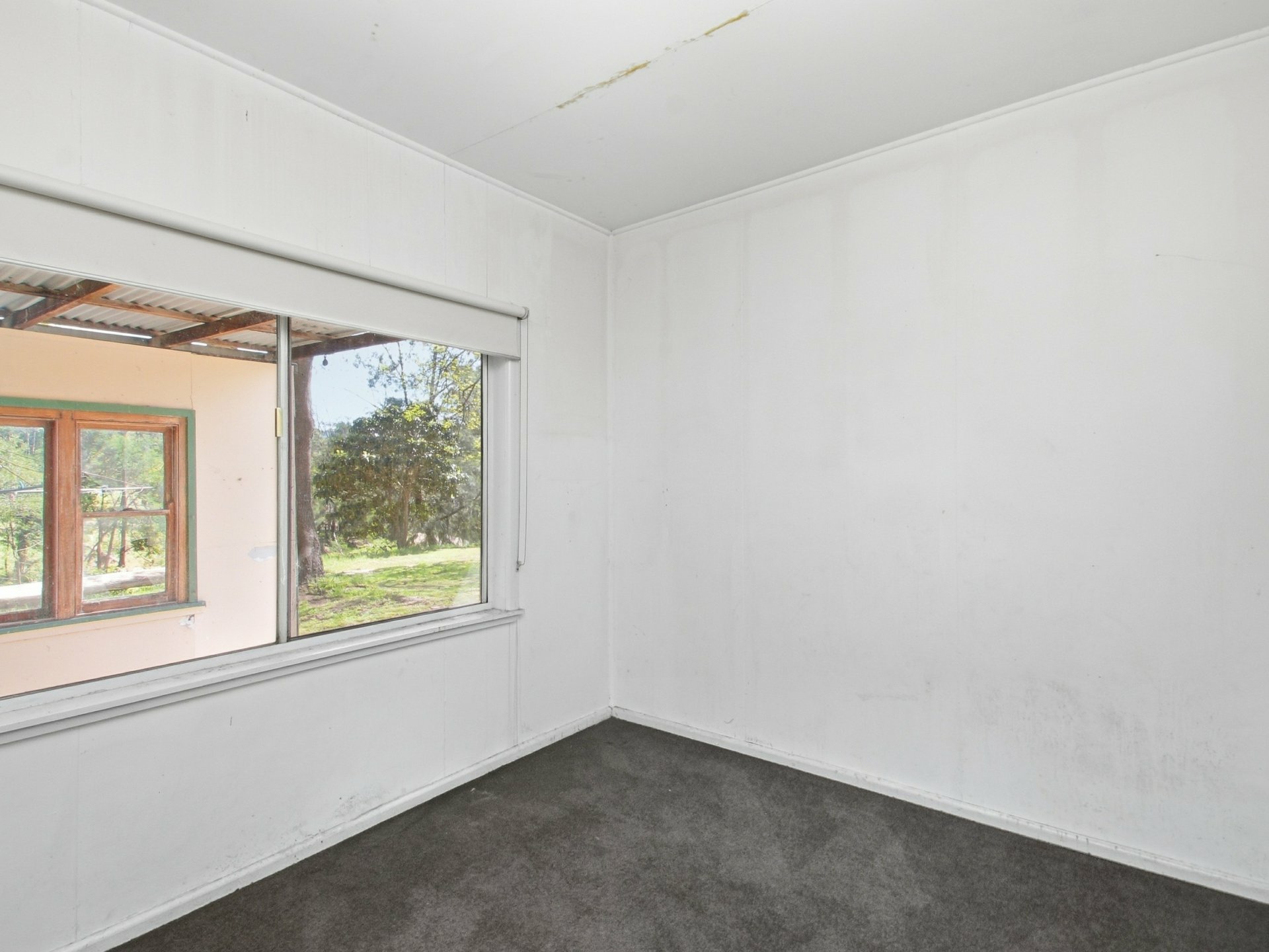 325 Monaro Highway — photo 7 of 11