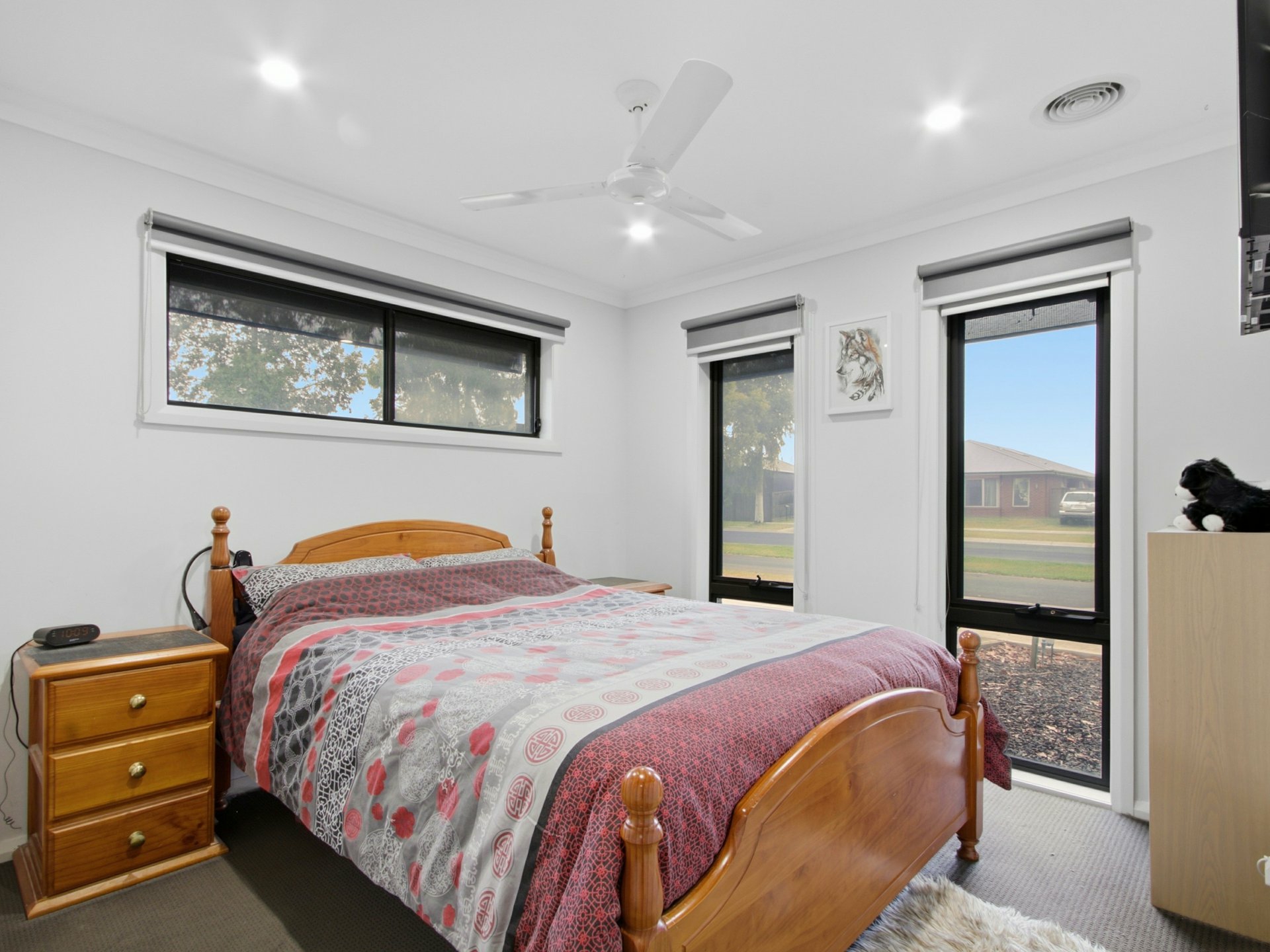 36 Shannon Boulevard — photo 9 of 18