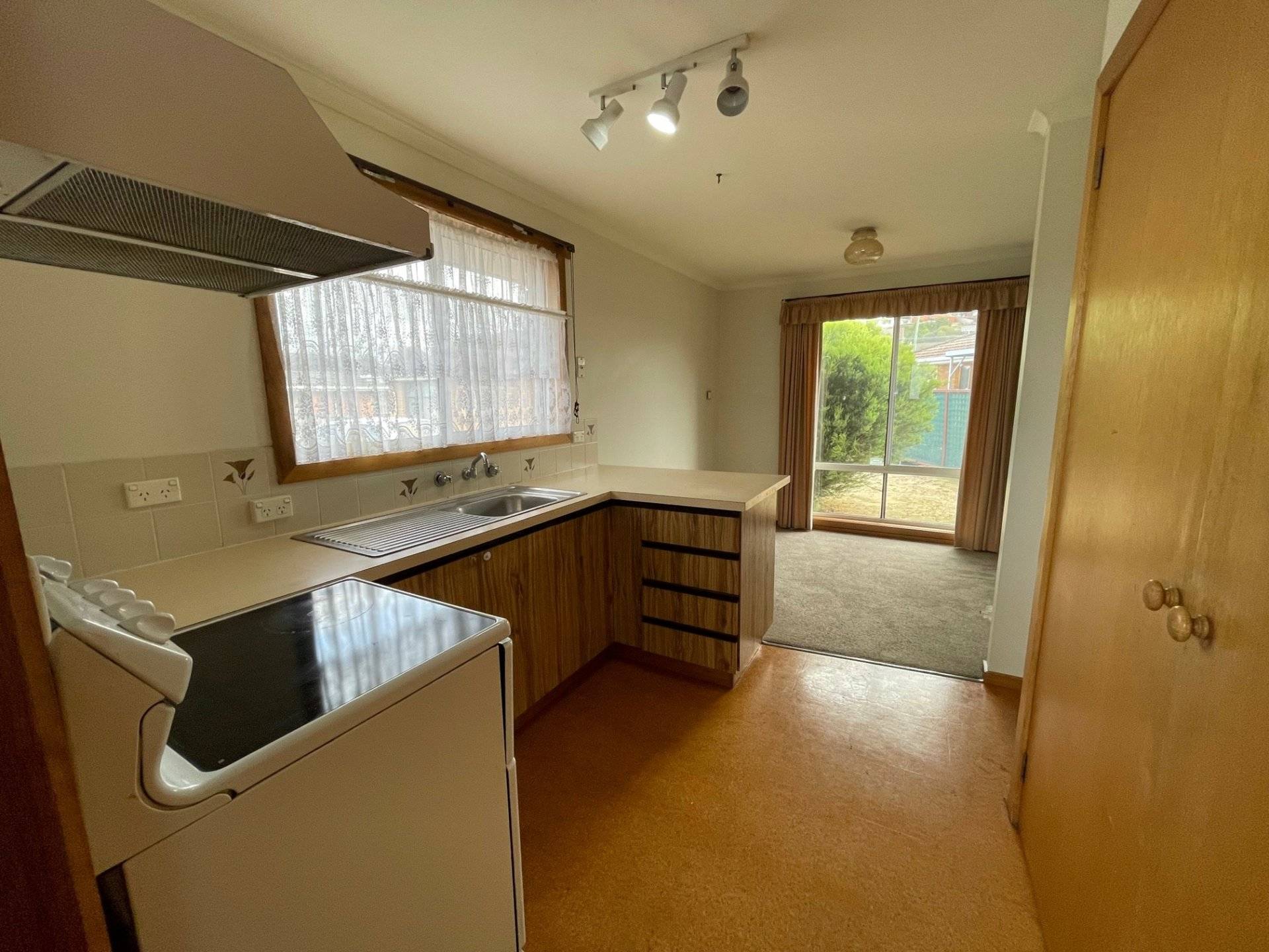 12 Rodman Court, GLENORCHY