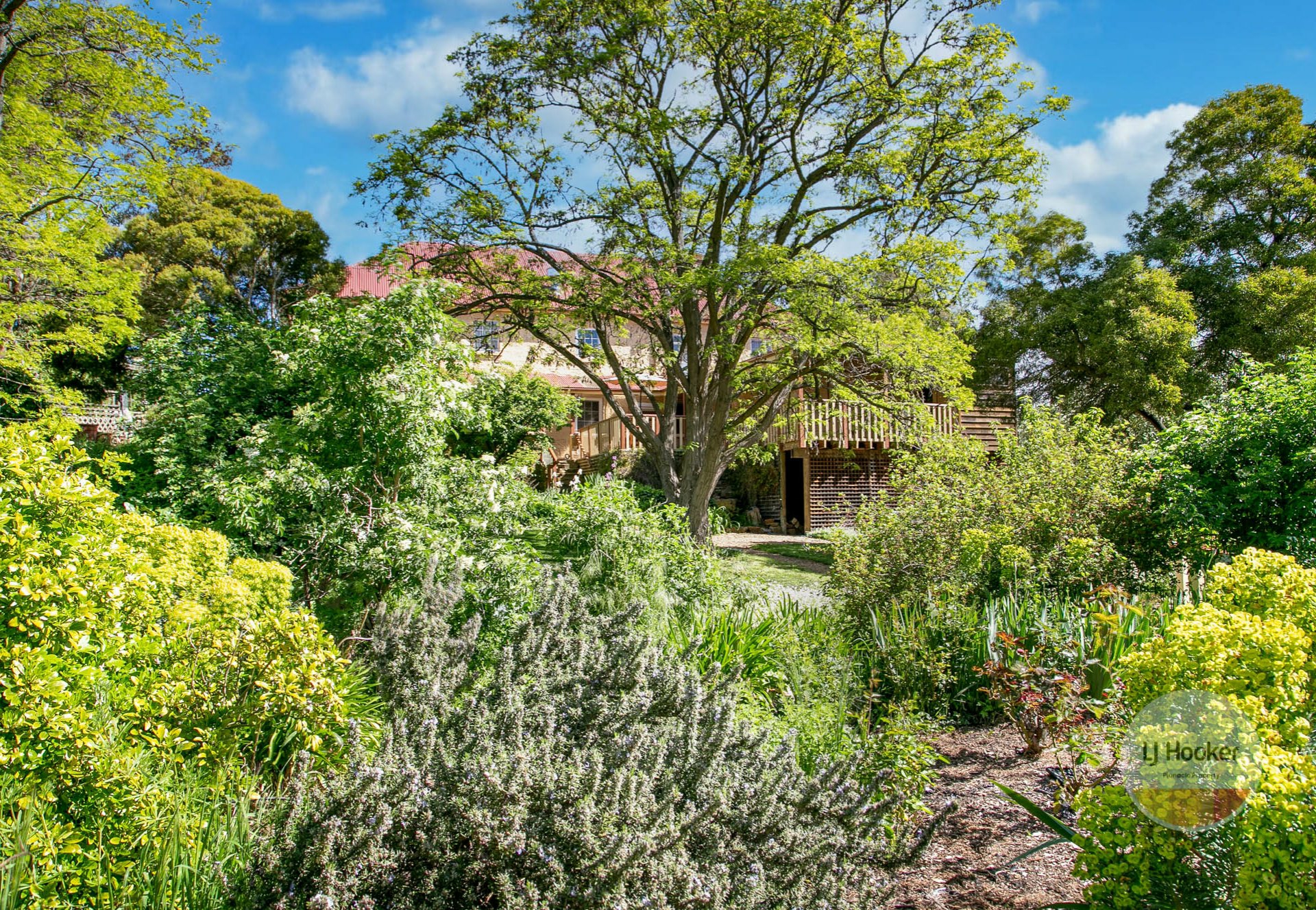 2 Grace Street, HAMILTON