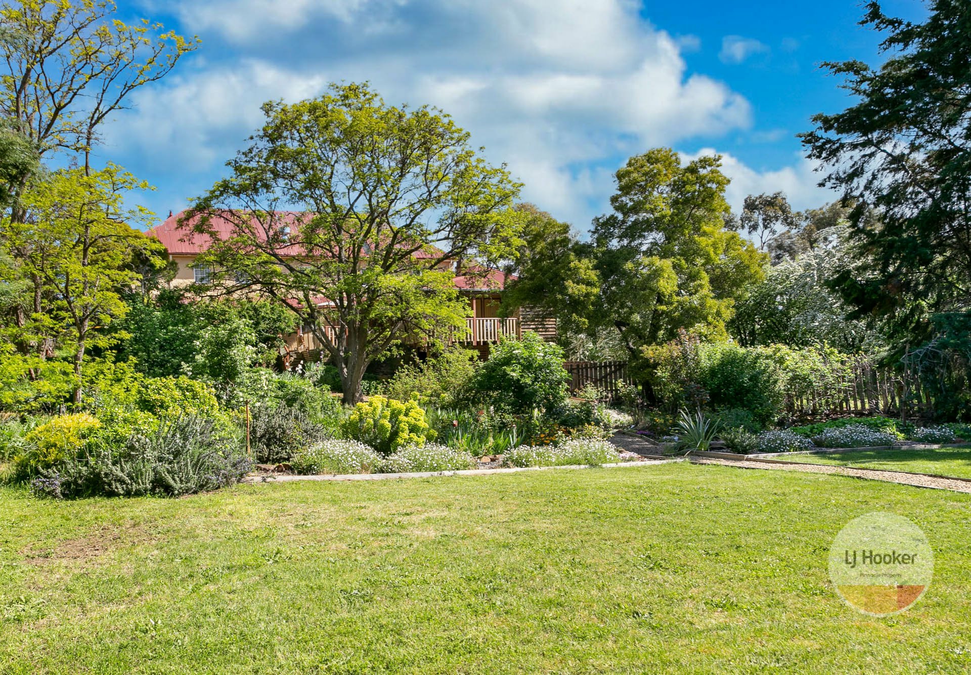 2 Grace Street, HAMILTON