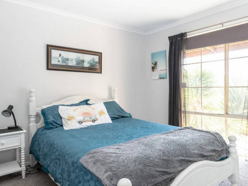 7 Sandra Drive, BLACKMANS BAY