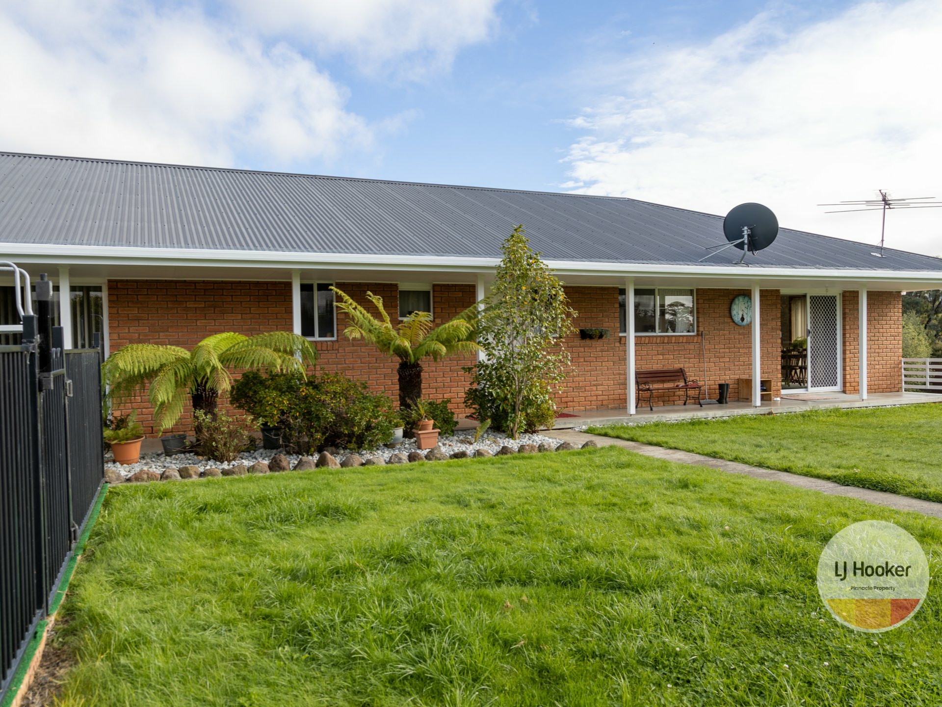 2 Florence Court, PONTVILLE
