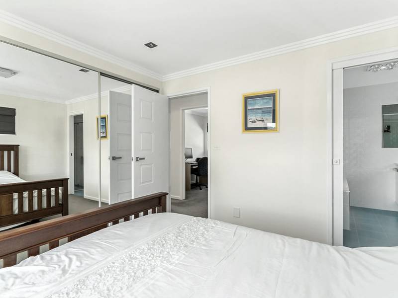 2/16-18 Sandra Drive, BLACKMANS BAY