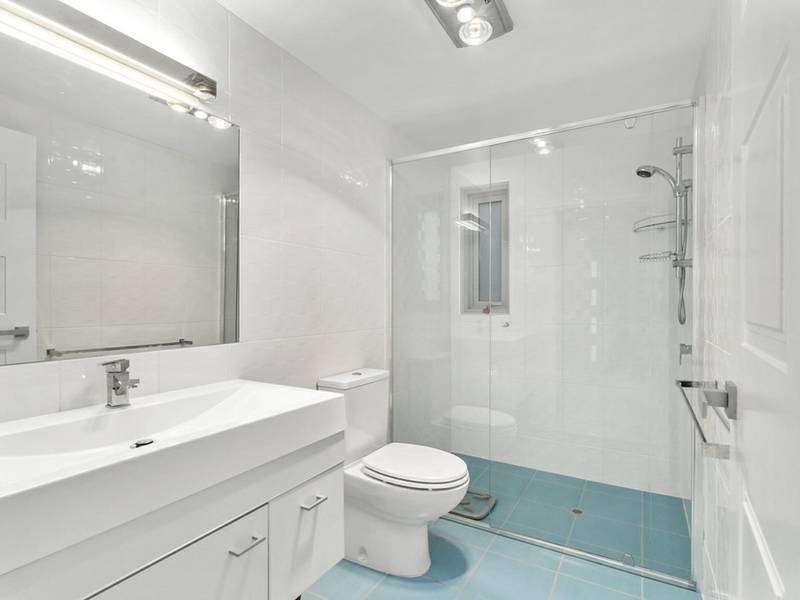 2/16-18 Sandra Drive, BLACKMANS BAY