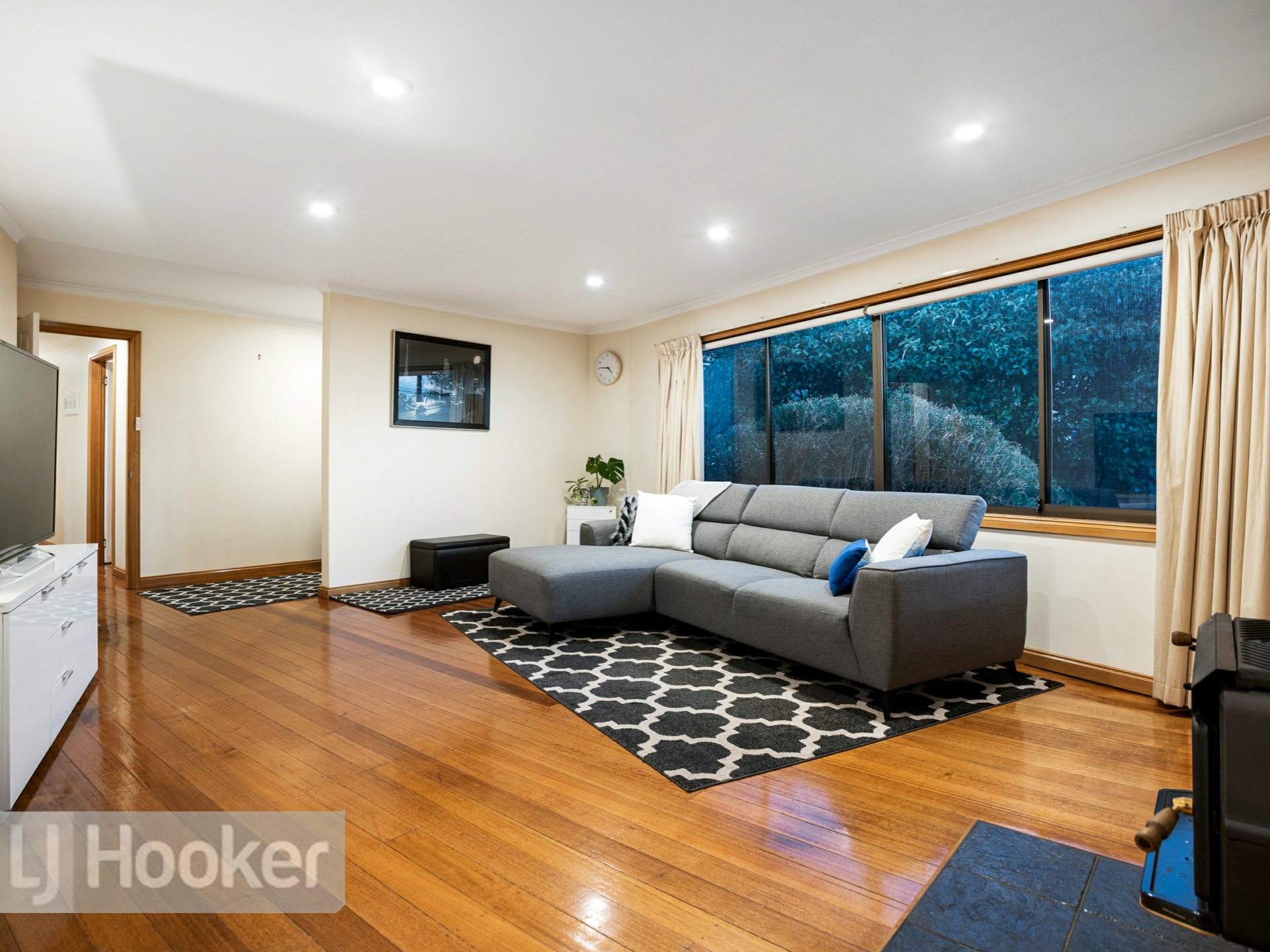 76 Roslyn Avenue, KINGSTON BEACH