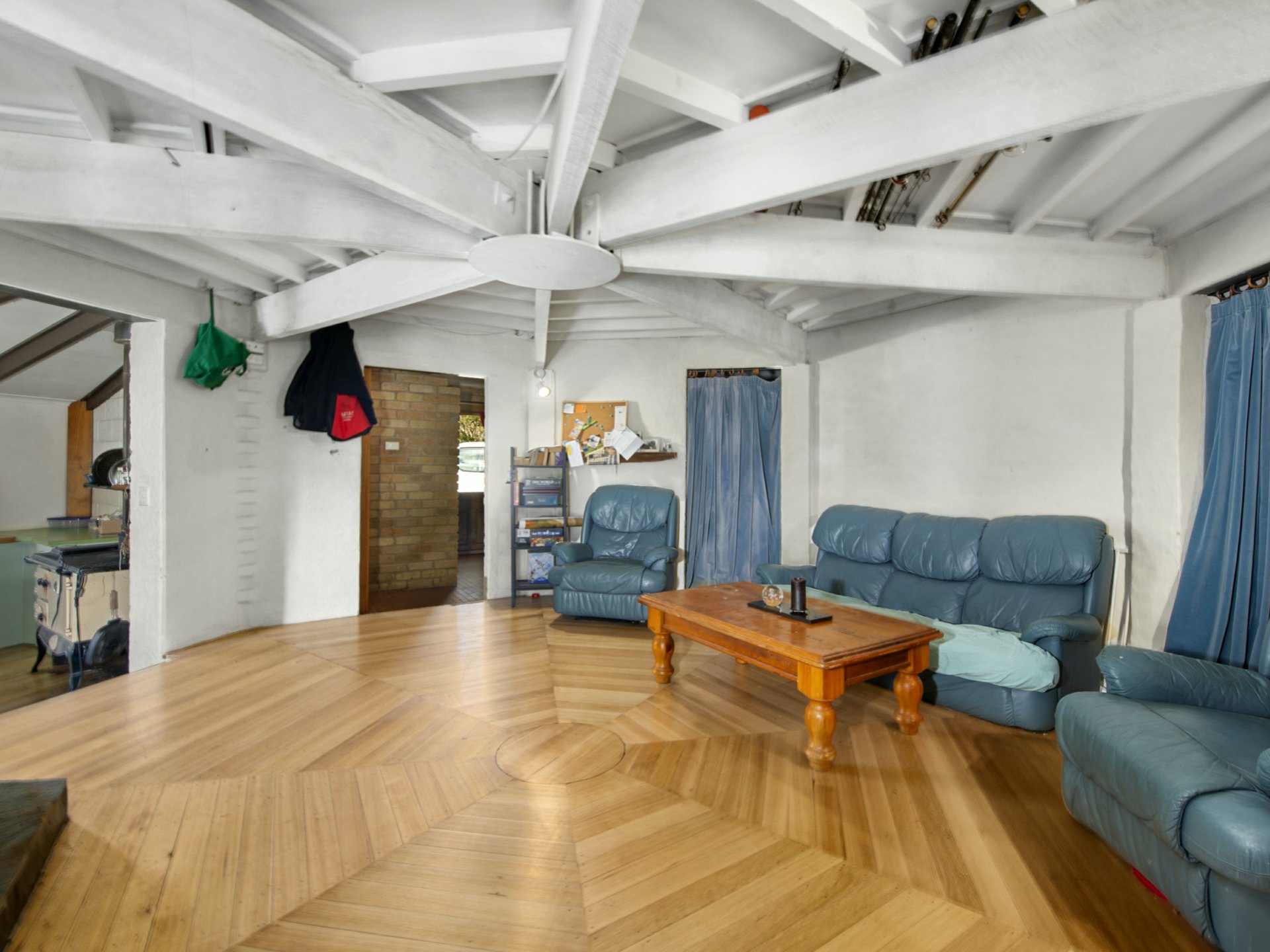 466 East Bagdad Road, BAGDAD