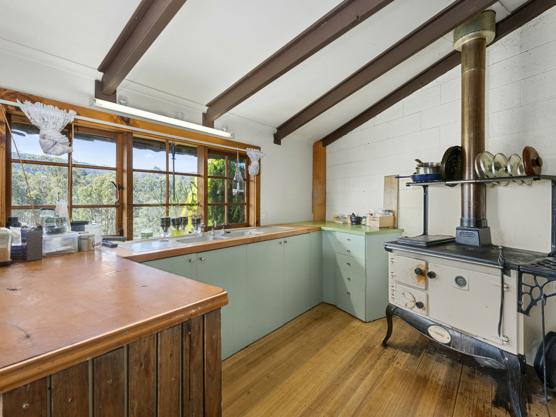 466 East Bagdad Road, BAGDAD