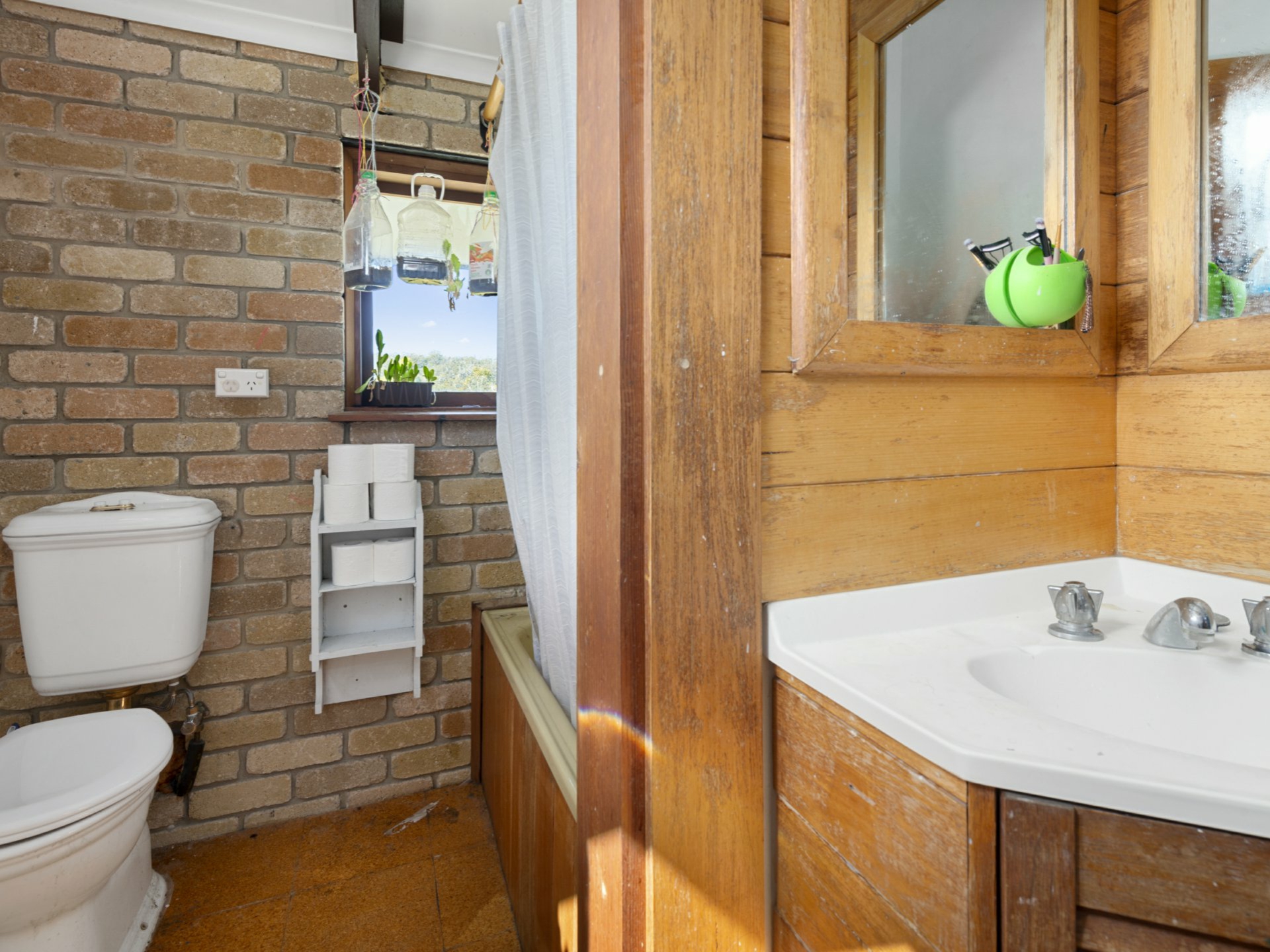 466 East Bagdad Road, BAGDAD