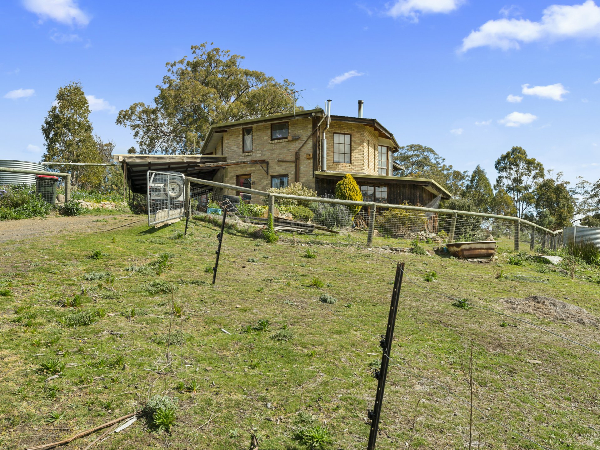 466 East Bagdad Road, BAGDAD