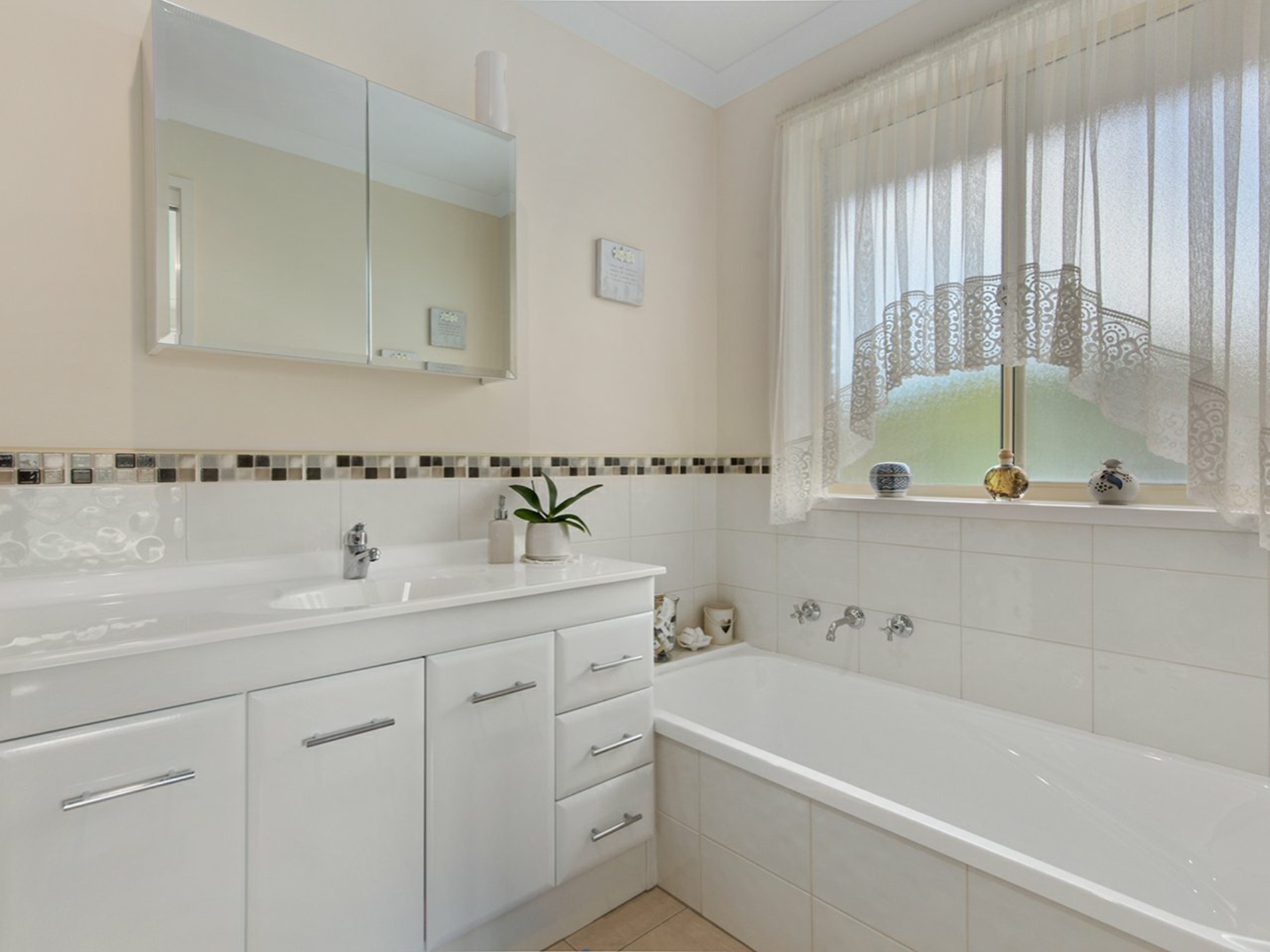 4 Cartwright Street, BRIGHTON