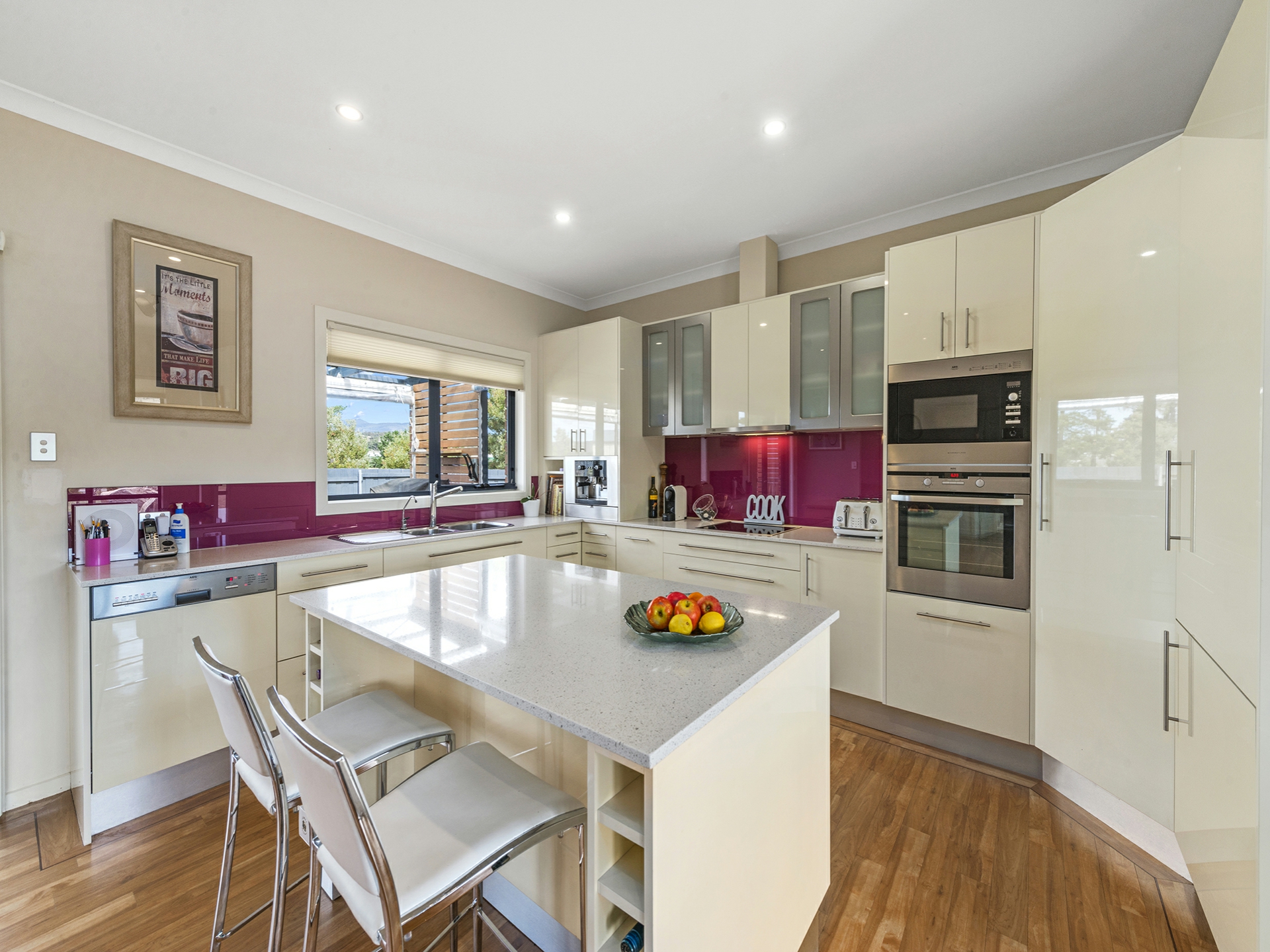 16 Alec Campbell Drive, BRIGHTON