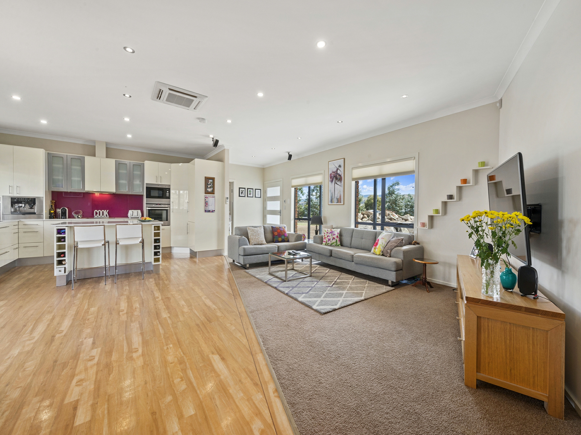 16 Alec Campbell Drive, BRIGHTON