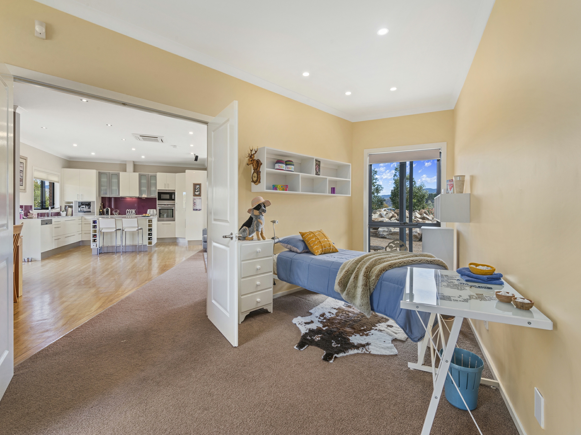 16 Alec Campbell Drive, BRIGHTON