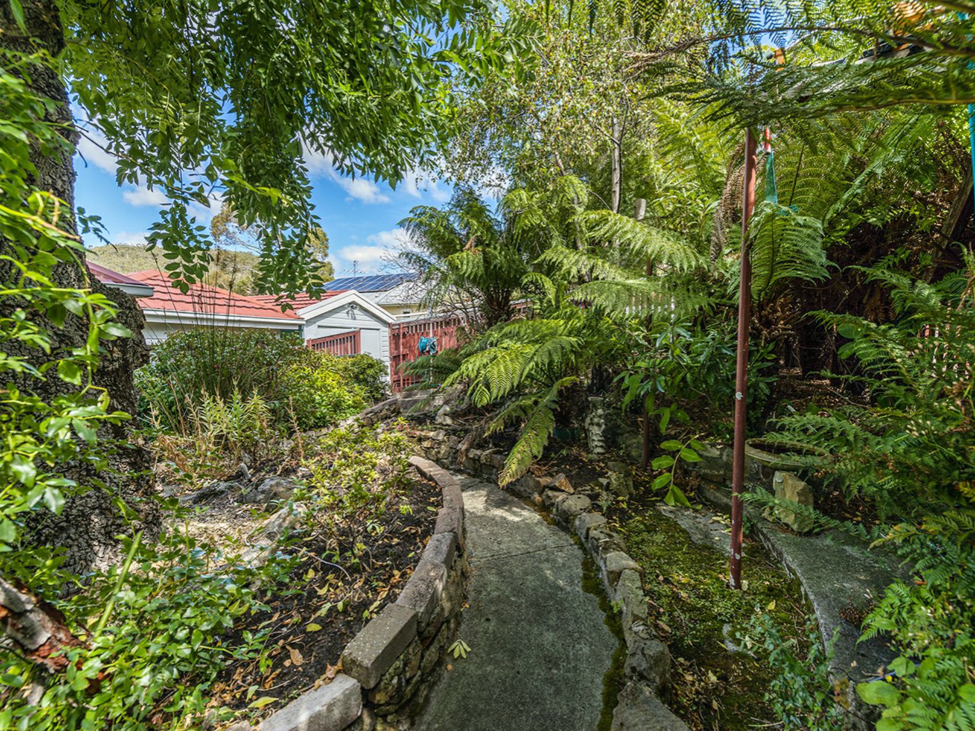 106 Marlyn Road, SOUTH HOBART