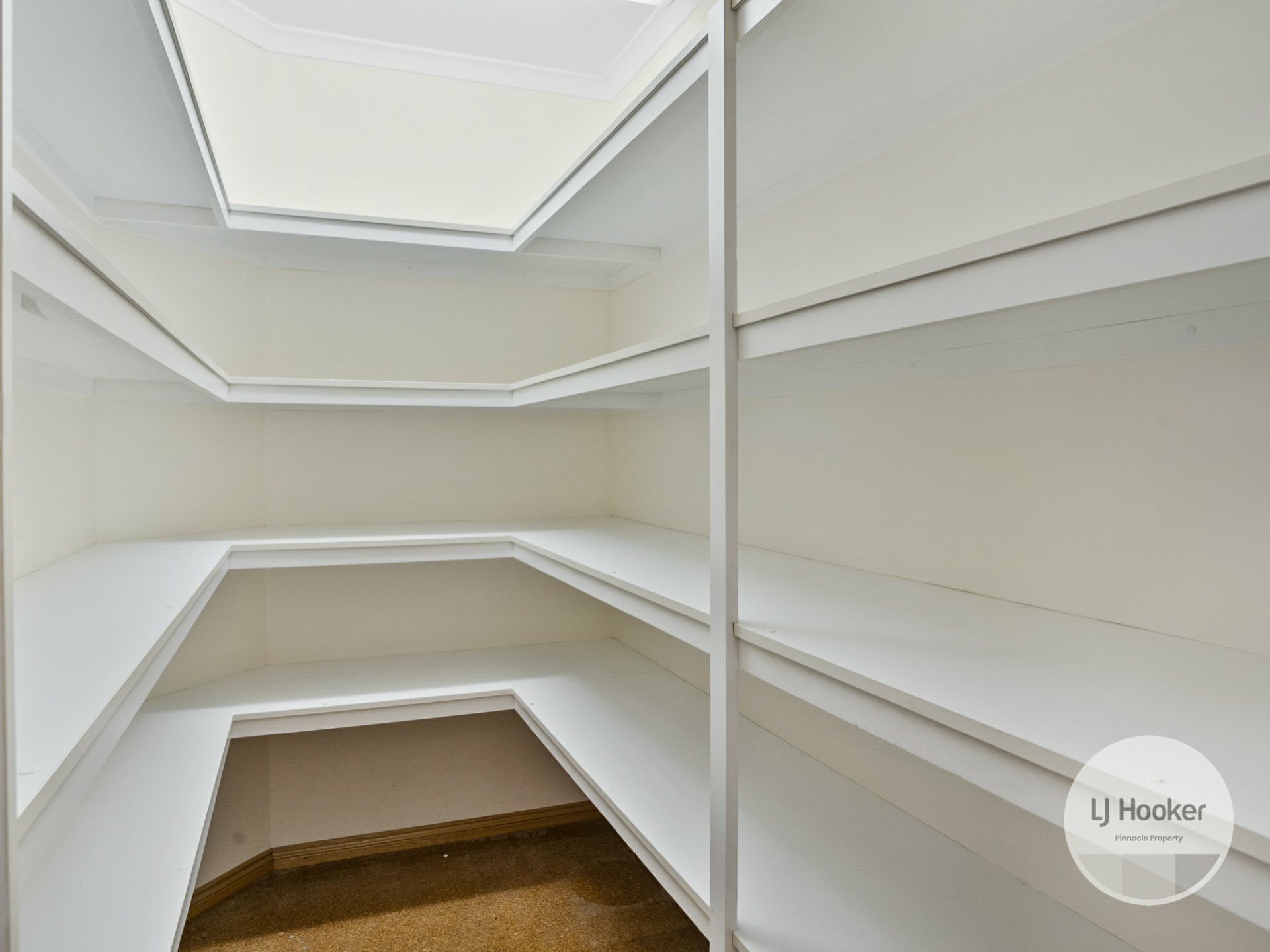 1 Iris Court, KINGSTON