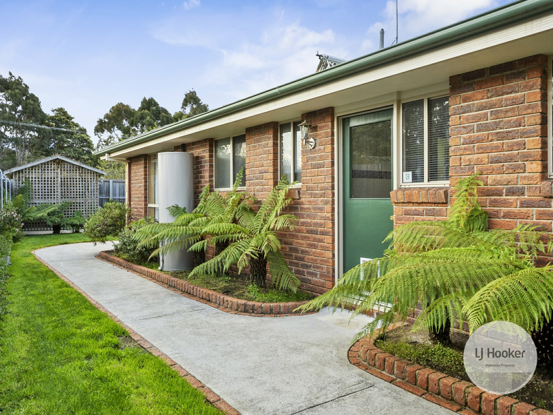 1 Iris Court, KINGSTON