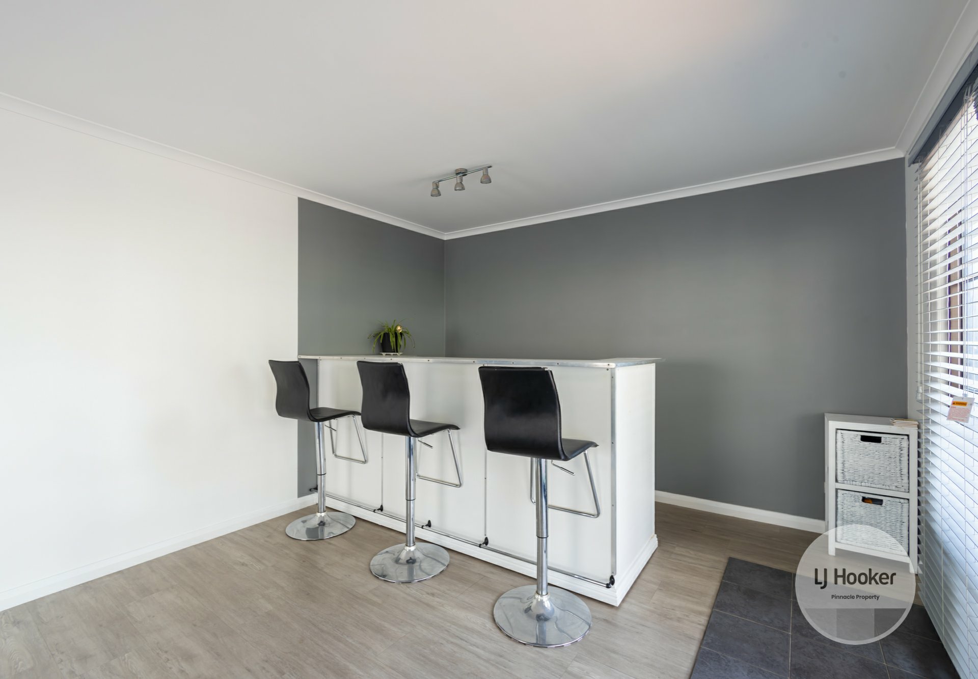 8 Broad Street, LINDISFARNE