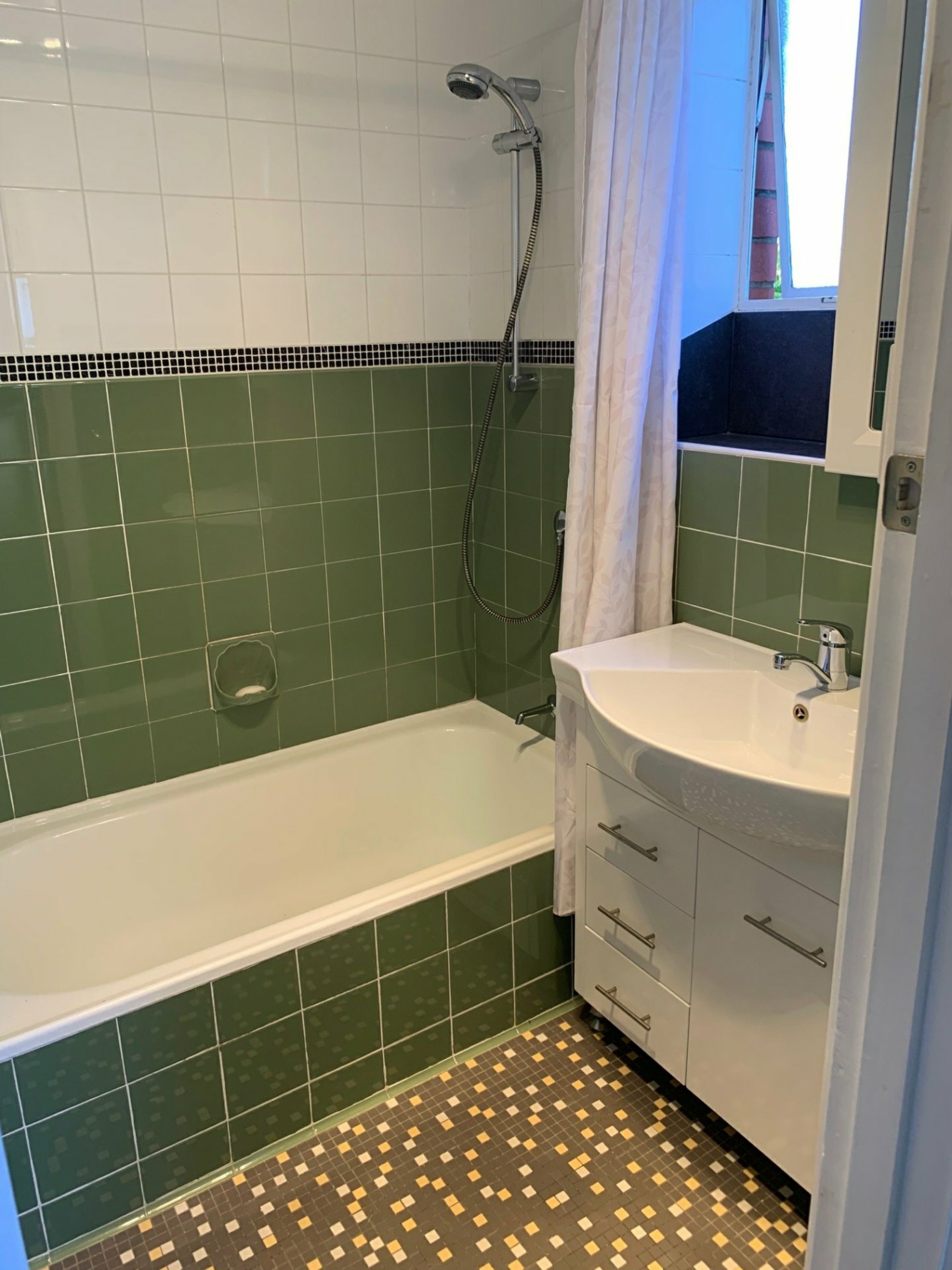UNIT 12/413-415 Elizabeth Street, NORTH HOBART