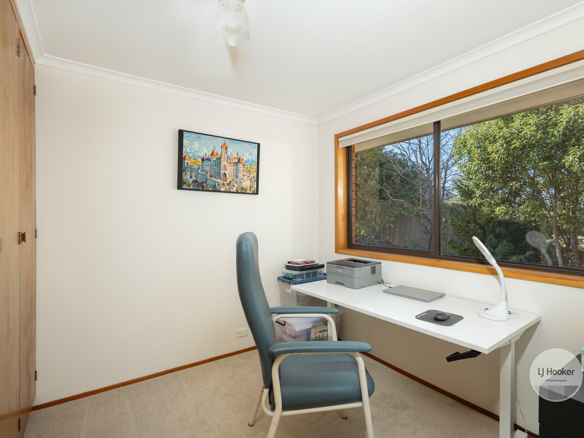 12 Stirling Ave, BLACKMANS BAY
